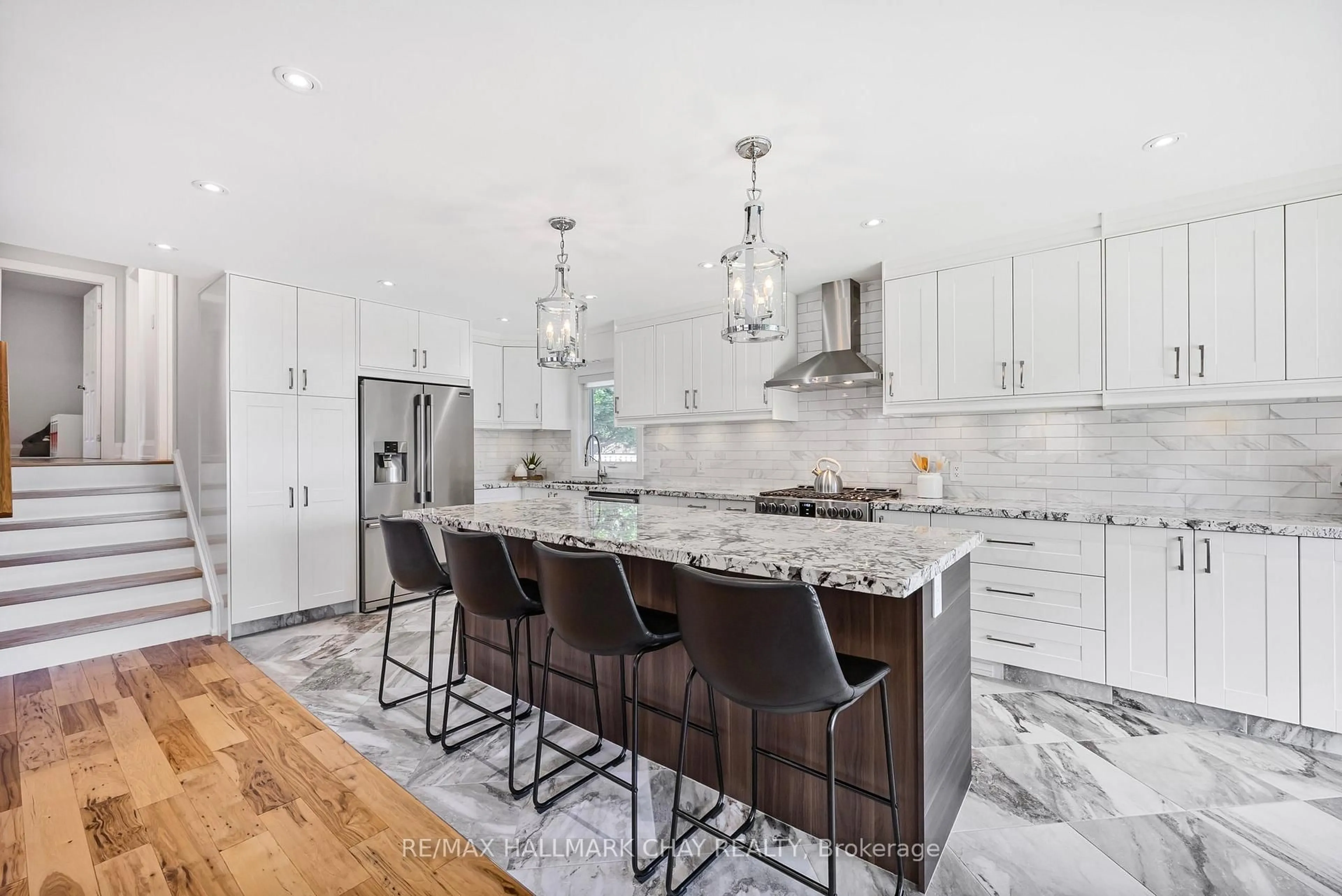Contemporary kitchen, ceramic/tile floor for 51 Springhome Rd, Barrie Ontario L4N 2W6