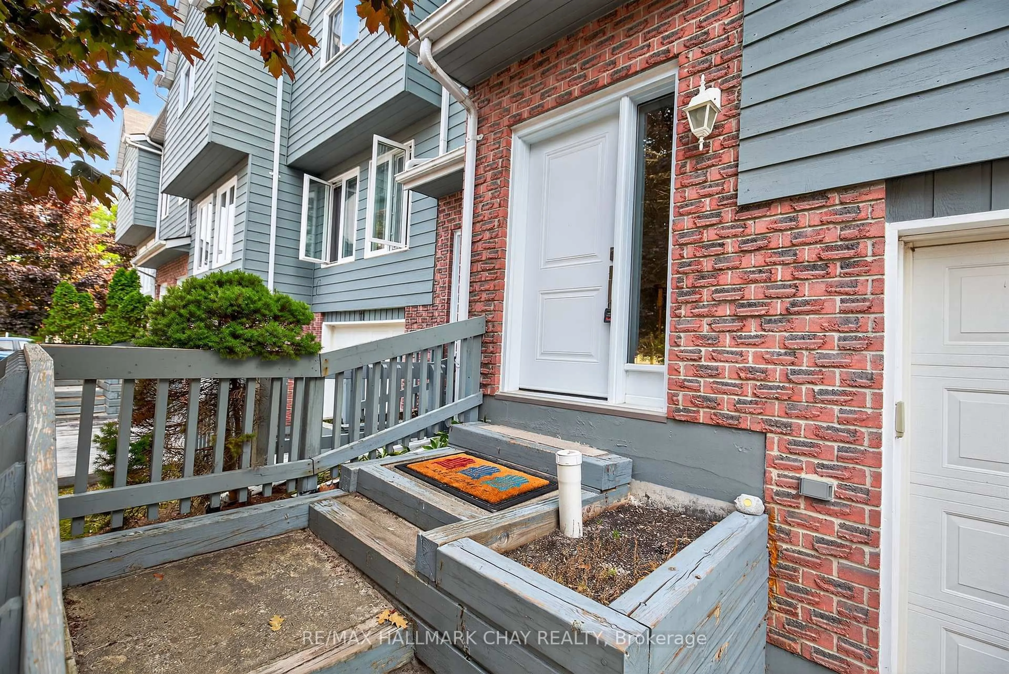 Unknown for 10 Baker St #10, Wasaga Beach Ontario L9Z 2H1