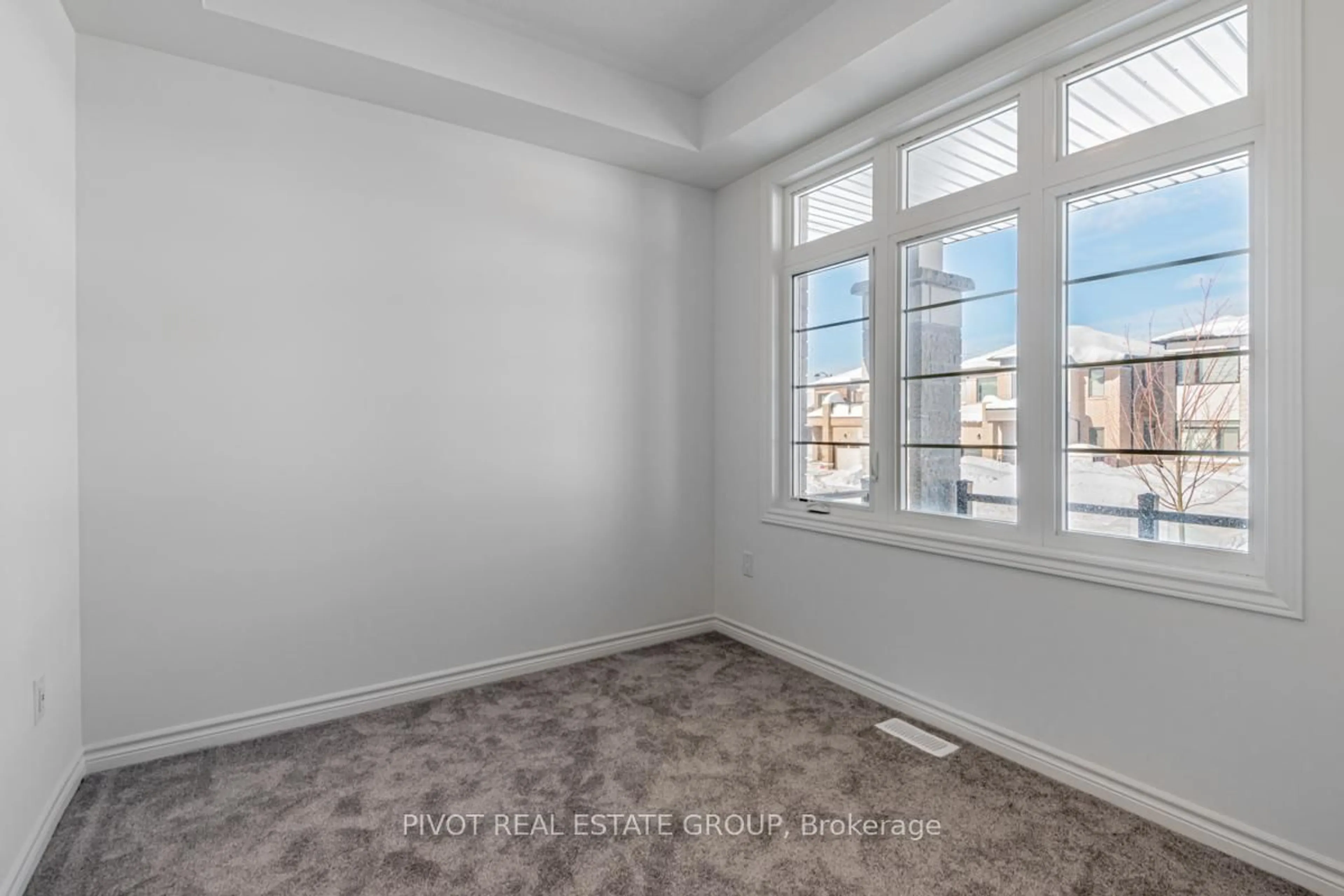 A pic of a room for 7 Daffodil Rd, Springwater Ontario L9X 2C5