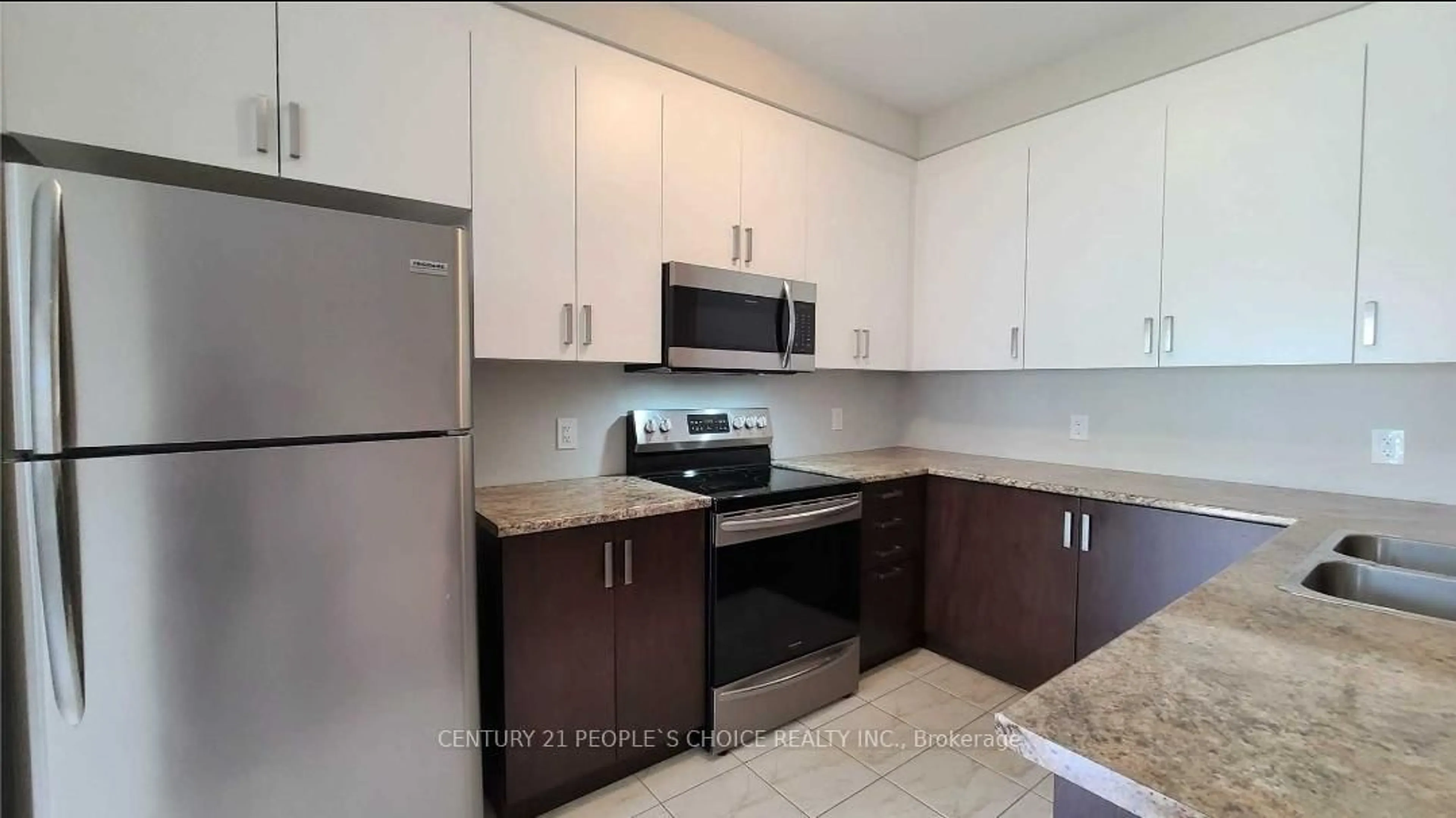 Standard kitchen, ceramic/tile floor for 5 Gregory Ave, Collingwood Ontario L9Y 0Z5