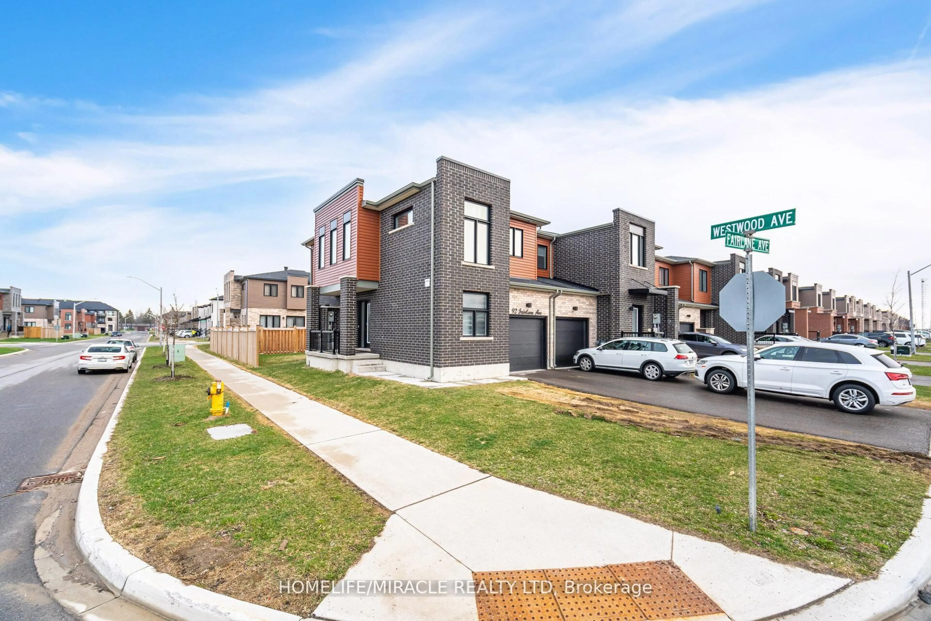 Home with brick exterior material, street for 92 Fairlane Ave, Barrie Ontario L9J 0M9