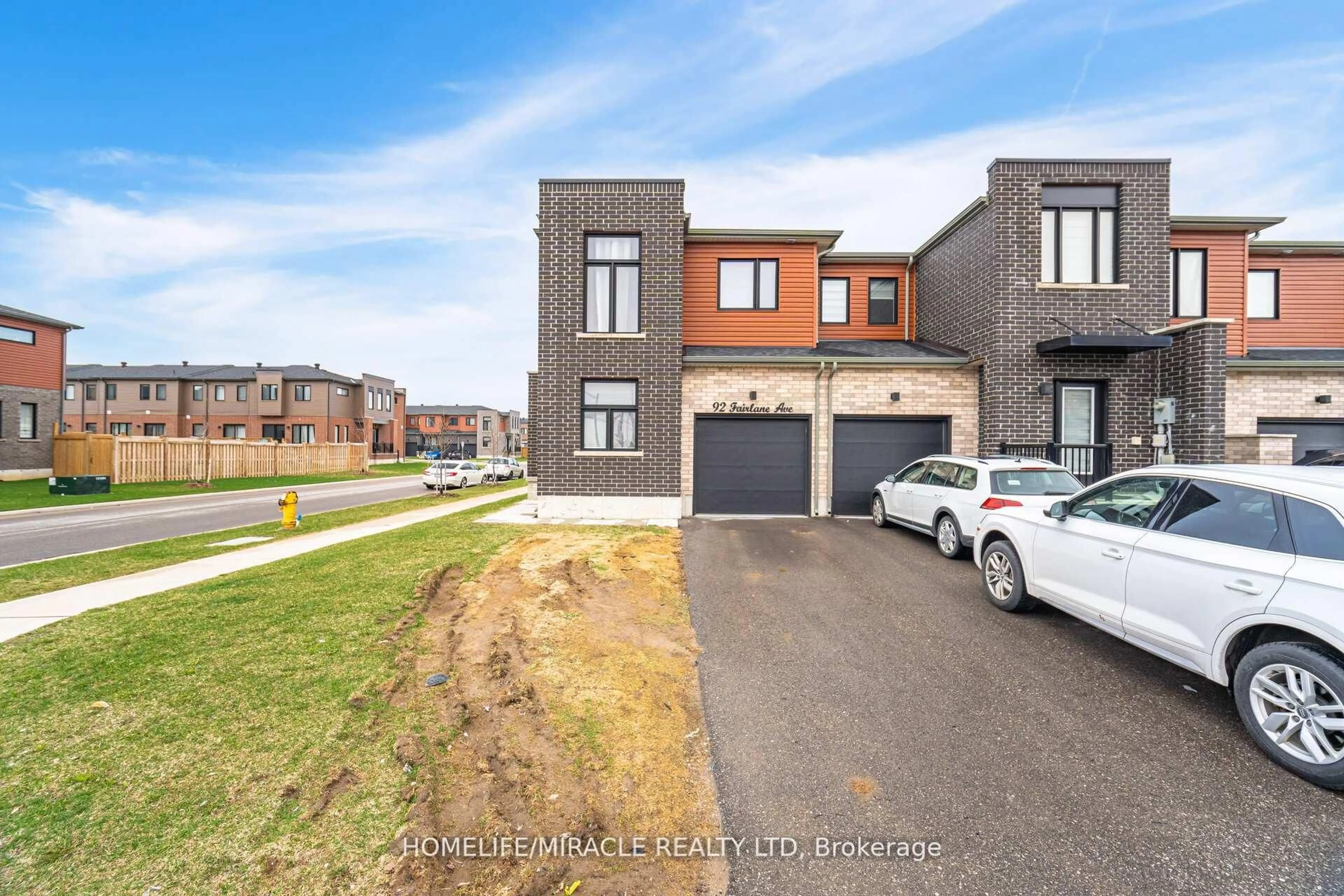 Home with brick exterior material, street for 92 Fairlane Ave, Barrie Ontario L9J 0M9