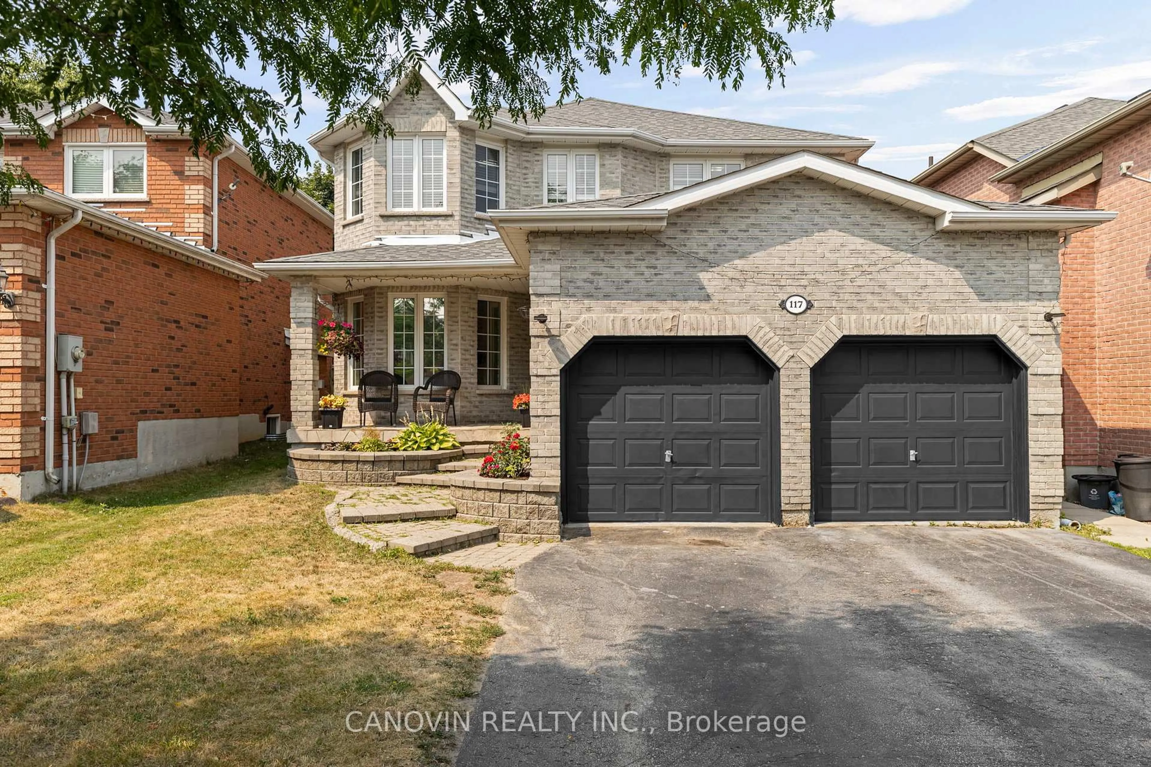 Home with brick exterior material, street for 117 Violet St, Barrie Ontario L4N 9M8