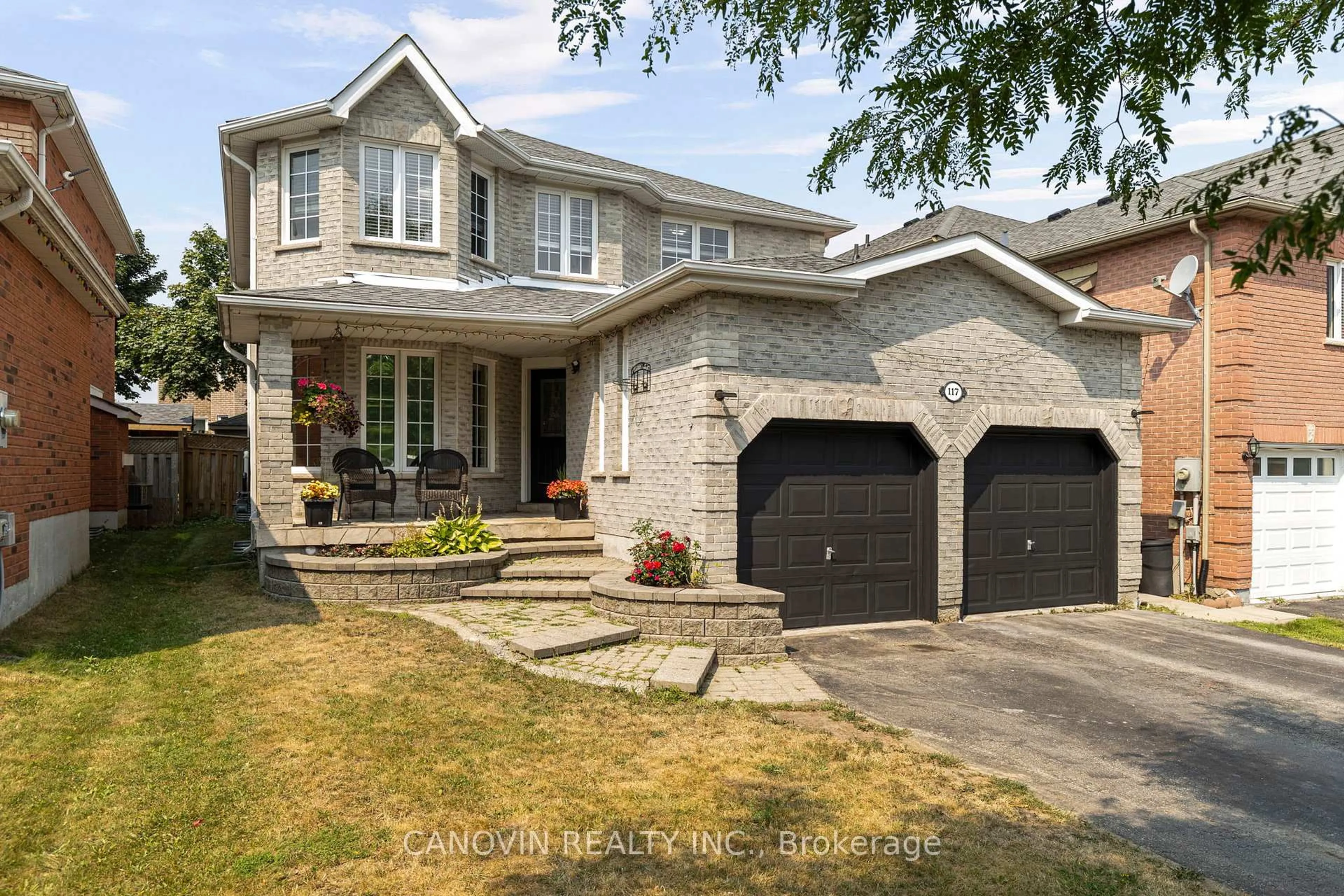 Home with brick exterior material, street for 117 Violet St, Barrie Ontario L4N 9M8