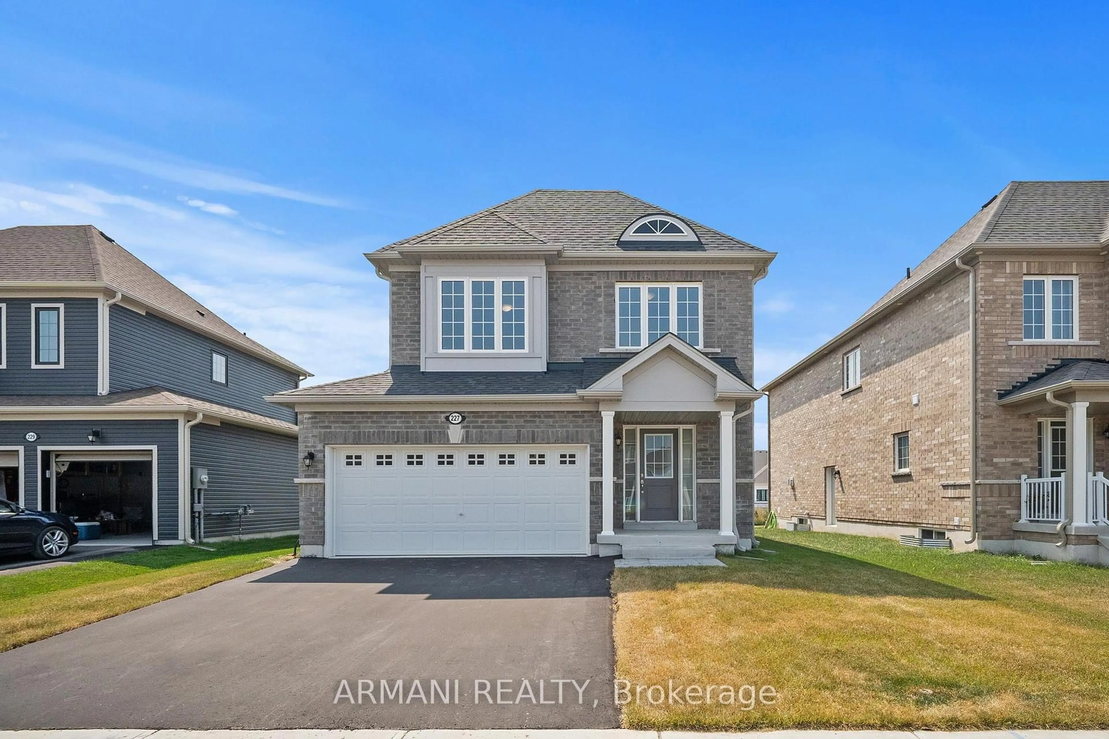Home with vinyl exterior material, street for 227 Mckenzie Dr, Clearview Ontario L0M 1S0
