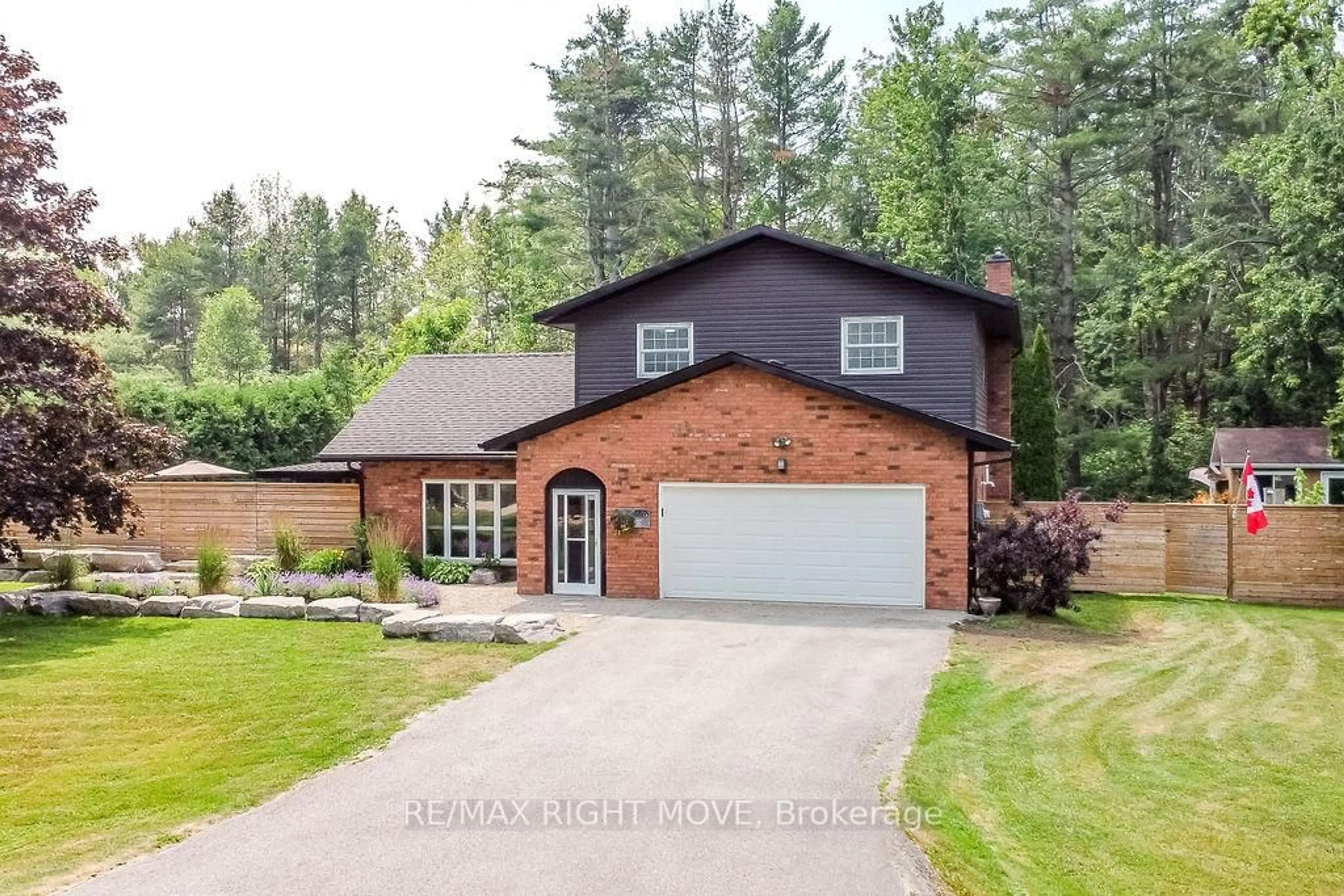 Home with brick exterior material, street for 4278 WILSON POINT Rd, Severn Ontario L3V 7E1