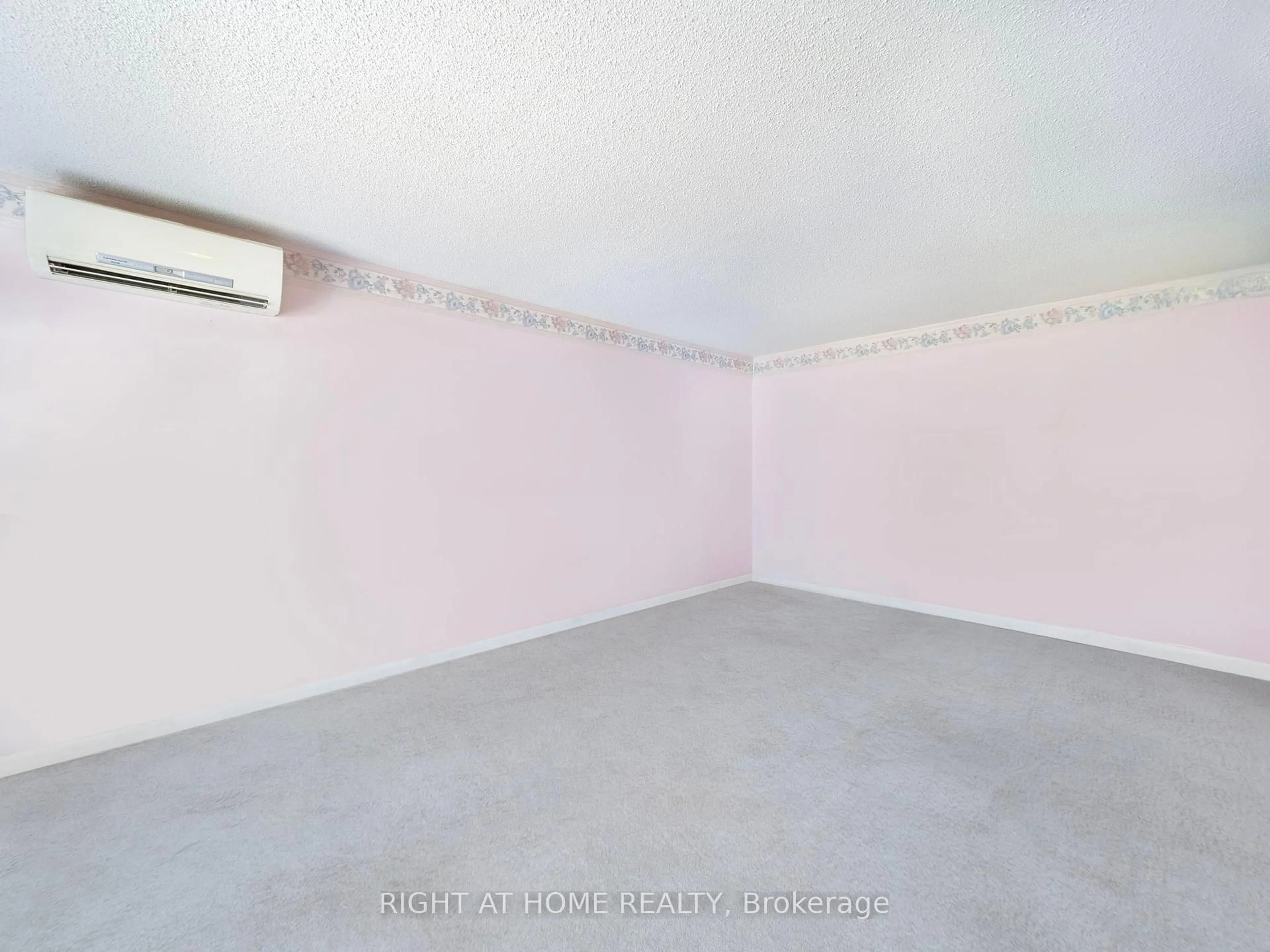 A pic of a room for 62 Tamarack Dr, Oro-Medonte Ontario L0L 1T0