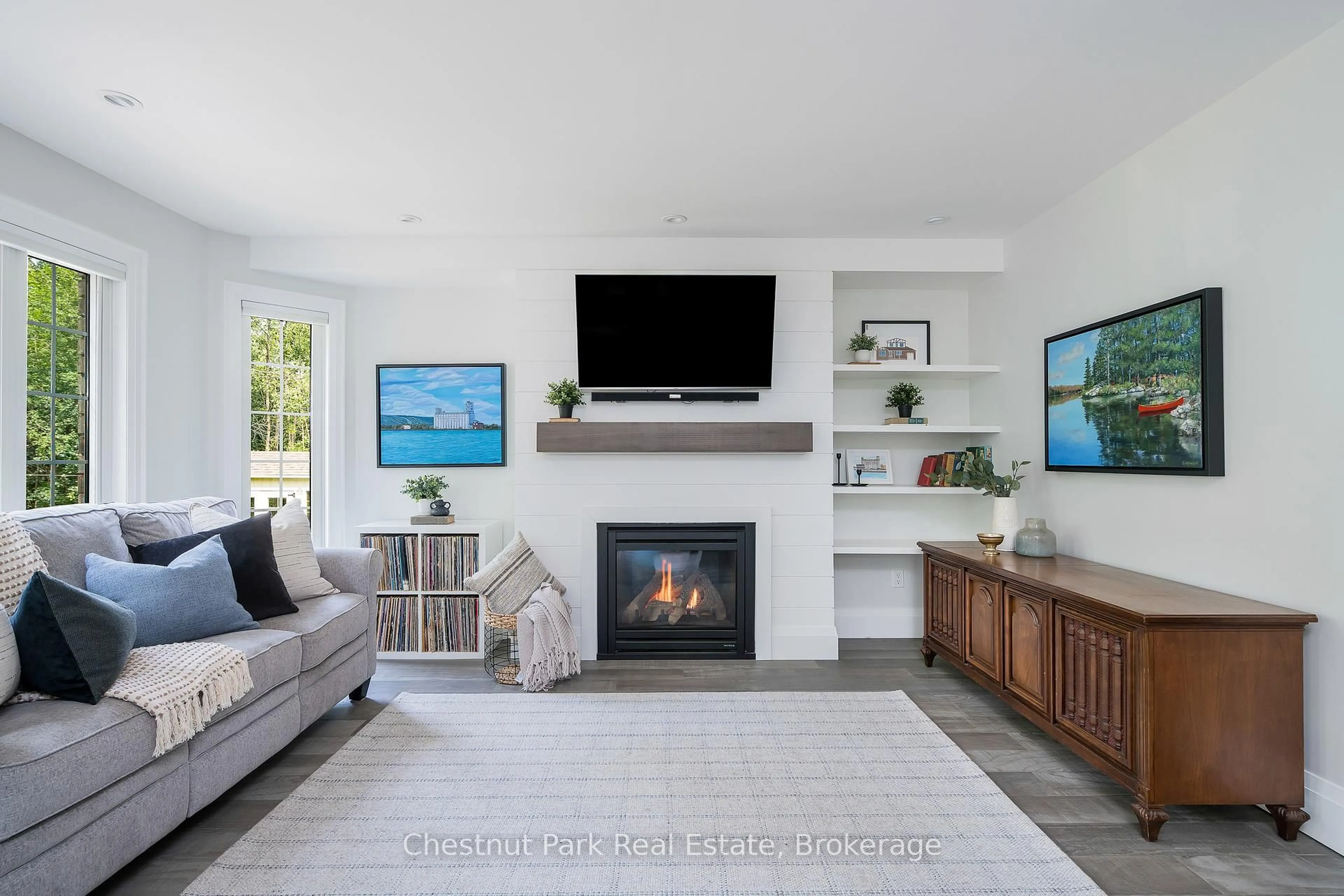 Living room with furniture, unknown for 13 Brooke Ave, Collingwood Ontario L9Y 5L2