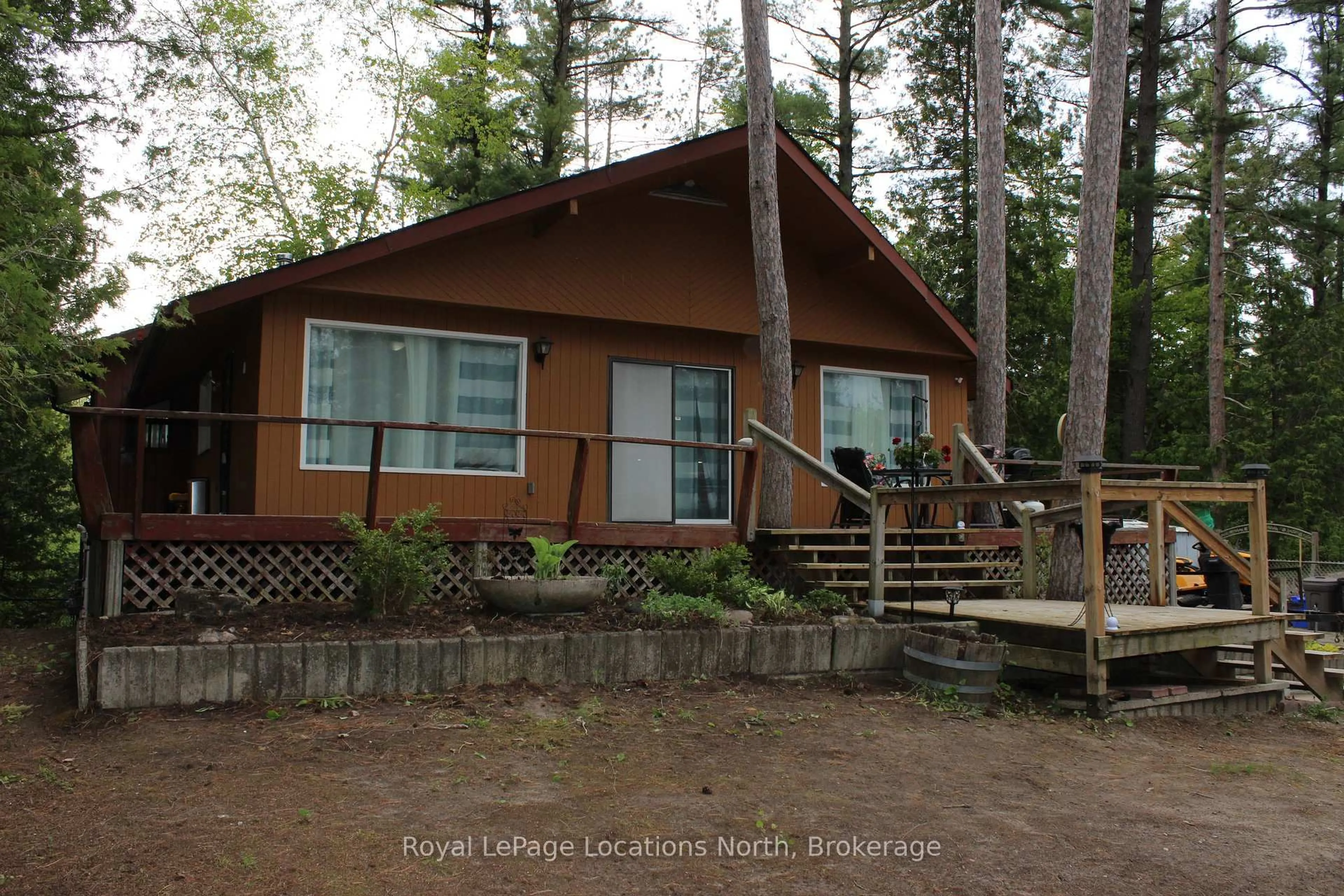 Unknown for 30 Earl St, Wasaga Beach Ontario L9Z 2M6