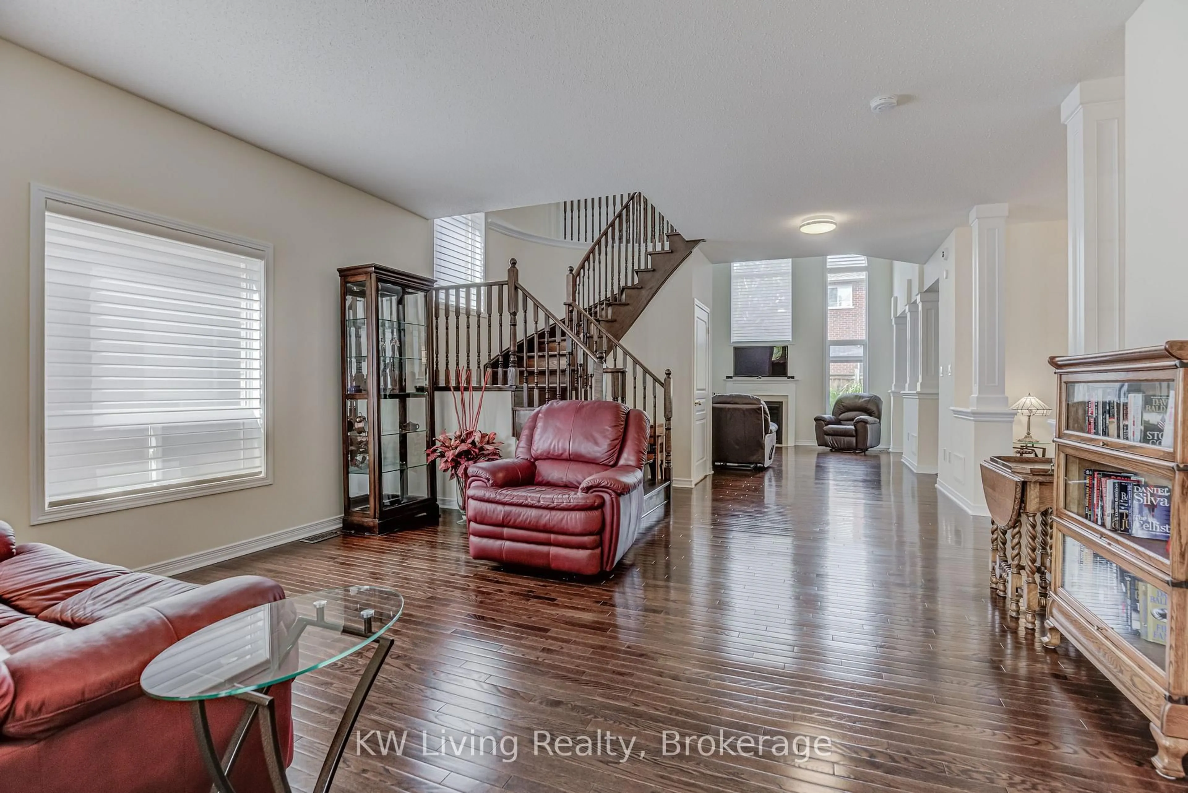 Unknown for 14 Charlemagne Ave, Barrie Ontario L4M 0A9