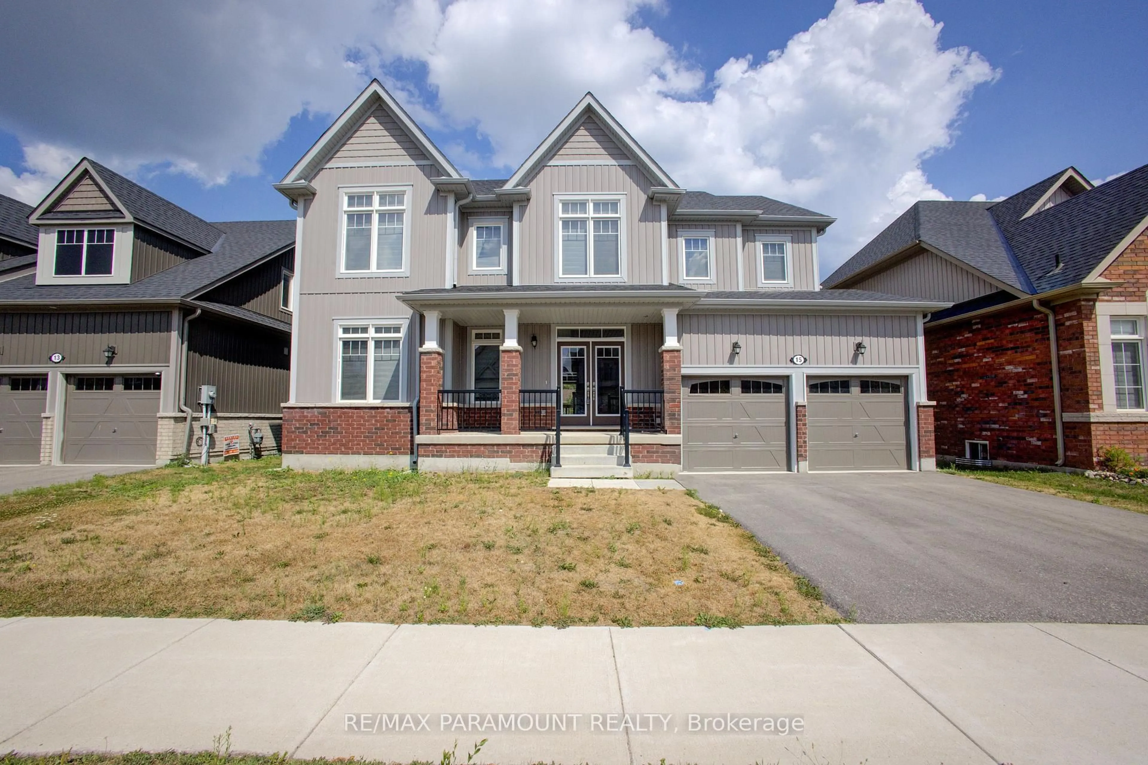 Home with brick exterior material, street for 15 Mclean Ave, Collingwood Ontario L9Y 3V2