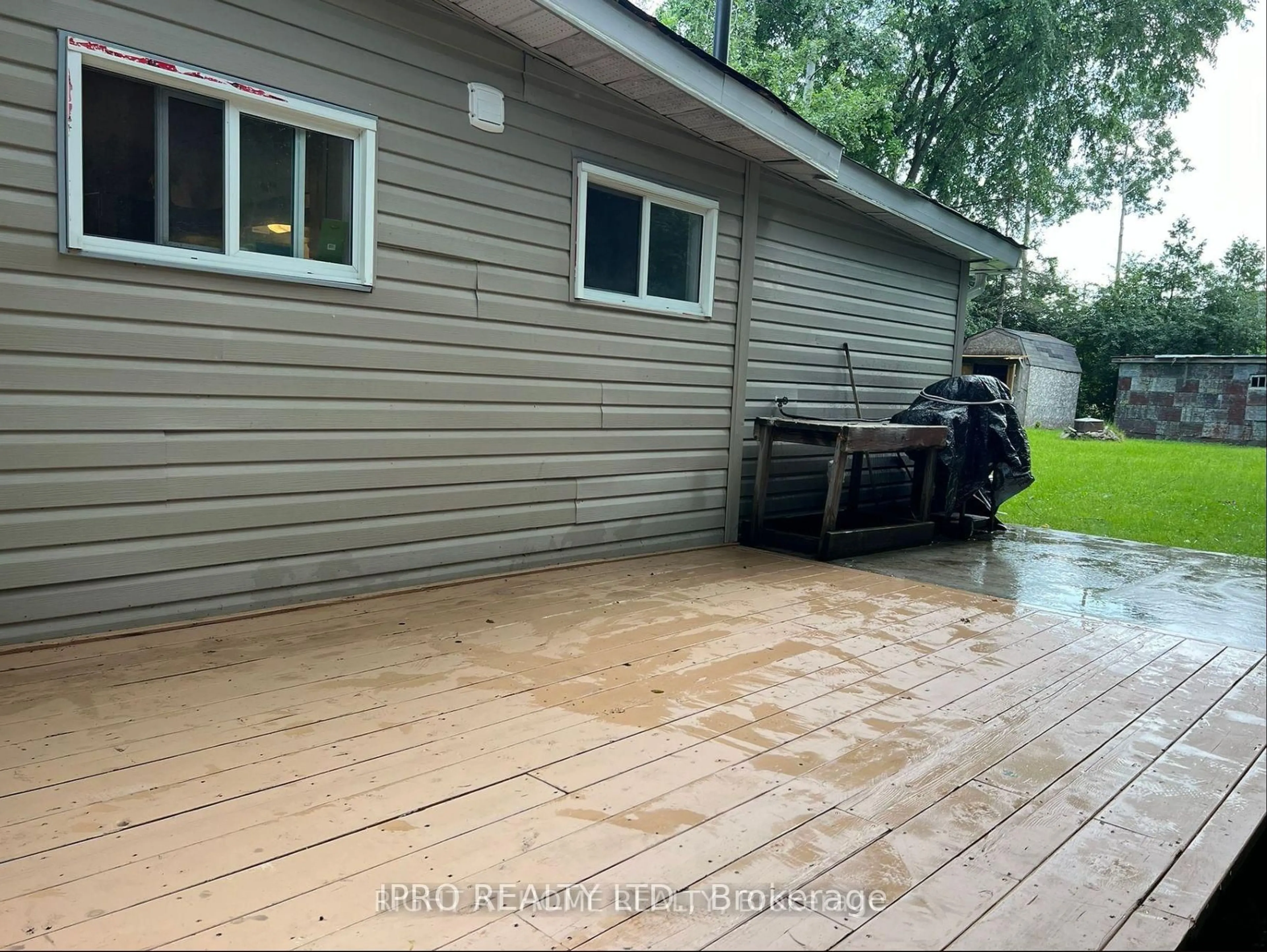 Unknown for 34 Broadview St, Collingwood Ontario L9Y 0X2