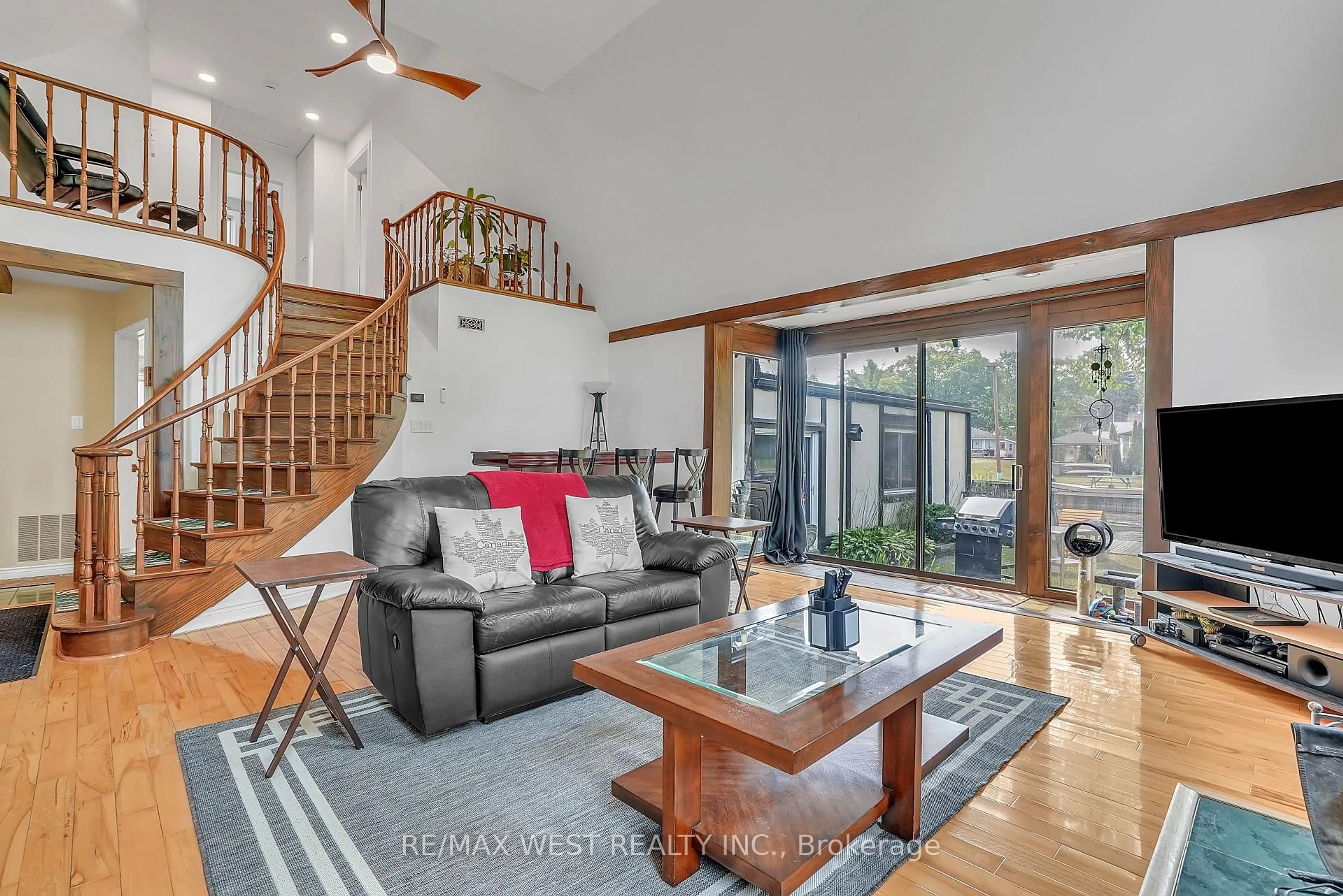 Living room with furniture, unknown for 193 Gouett St, Tay Ontario L0K 2C0
