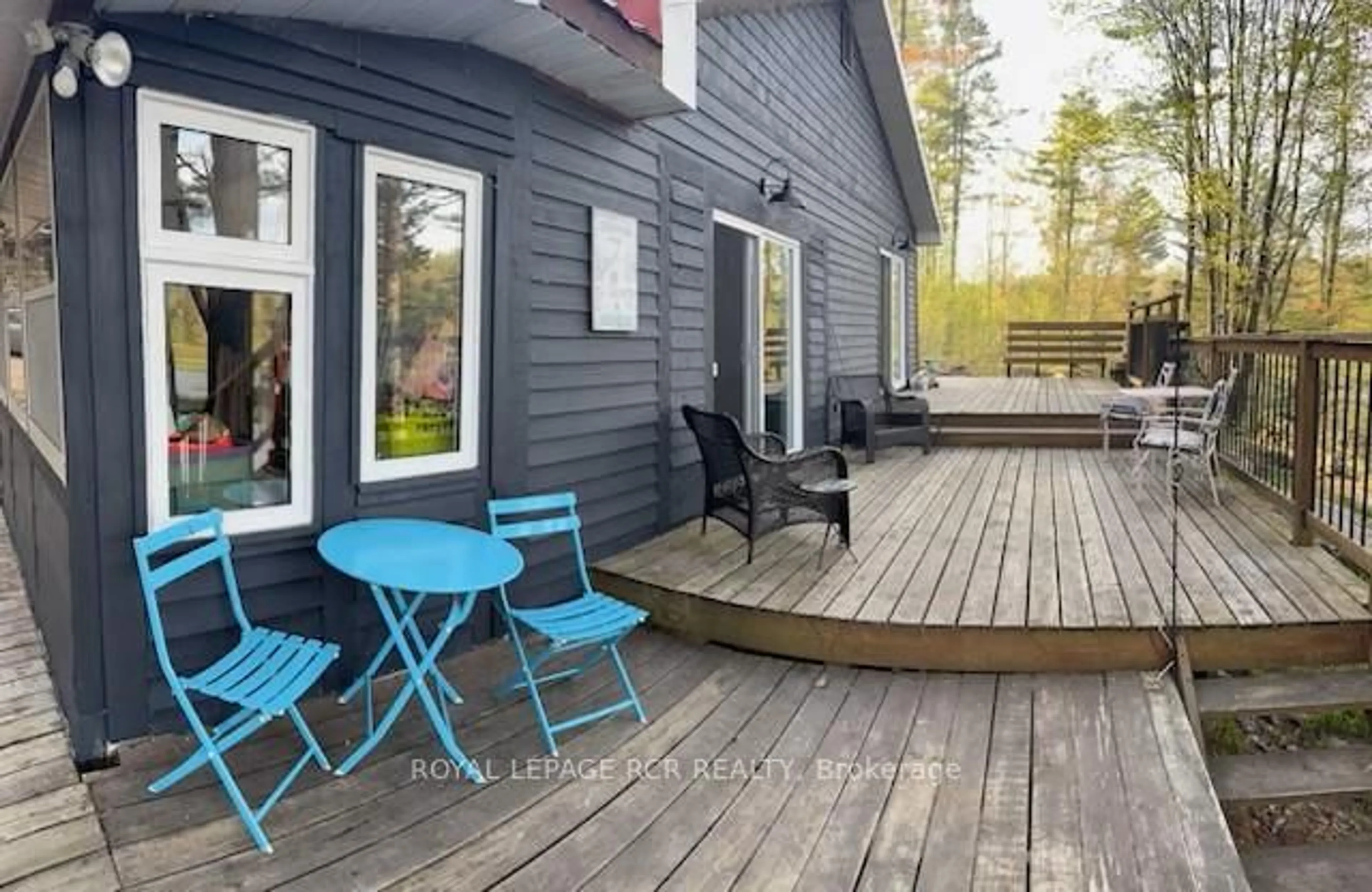 Patio, unknown for 3179 Pioneer Rd, Severn Ontario K0K 1E0