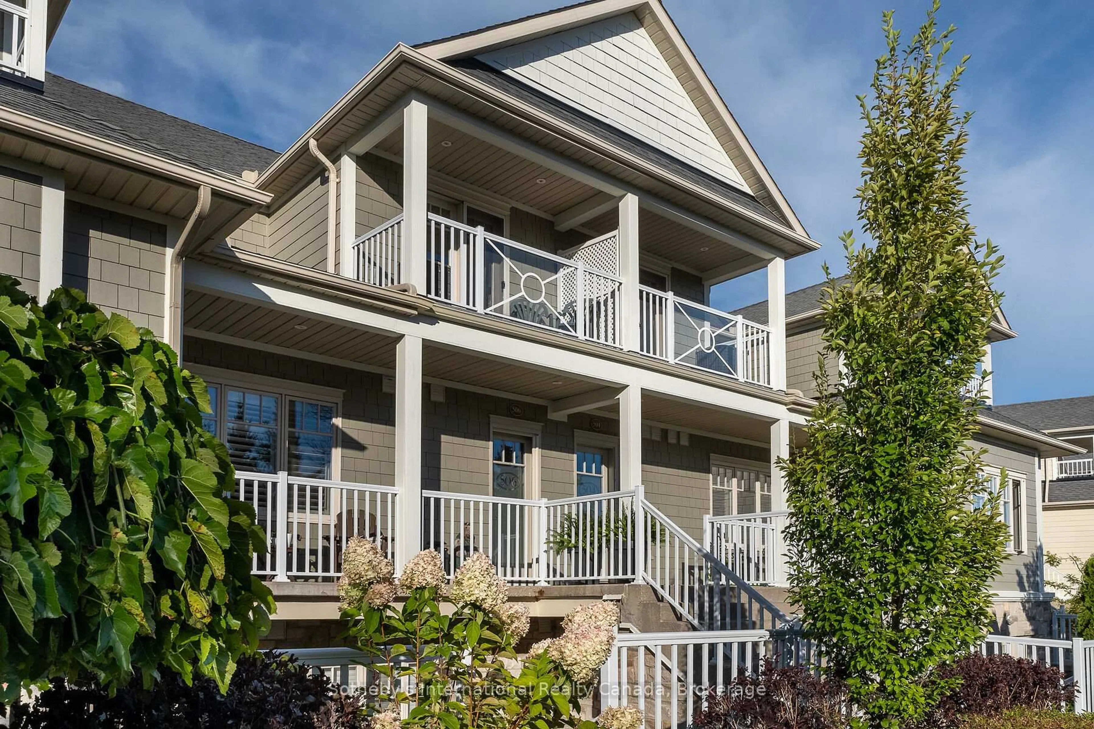Home with vinyl exterior material, unknown for 40 TROTT Blvd #504, Collingwood Ontario L9Y 5K5