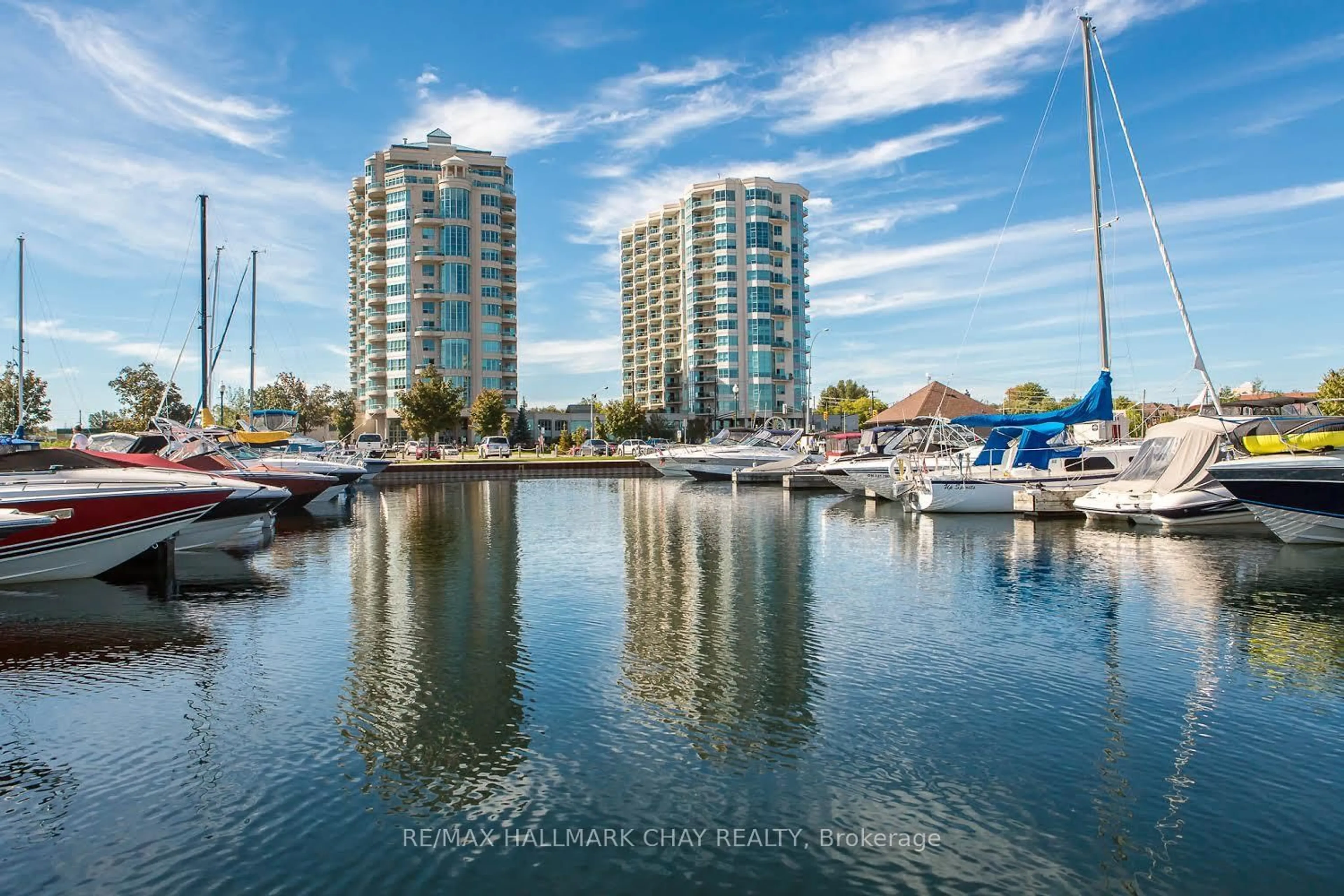 A pic from outside/outdoor area/front of a property/back of a property/a pic from drone, water/lake/river/ocean view for 6 Toronto St #603, Barrie Ontario L4N 9R2