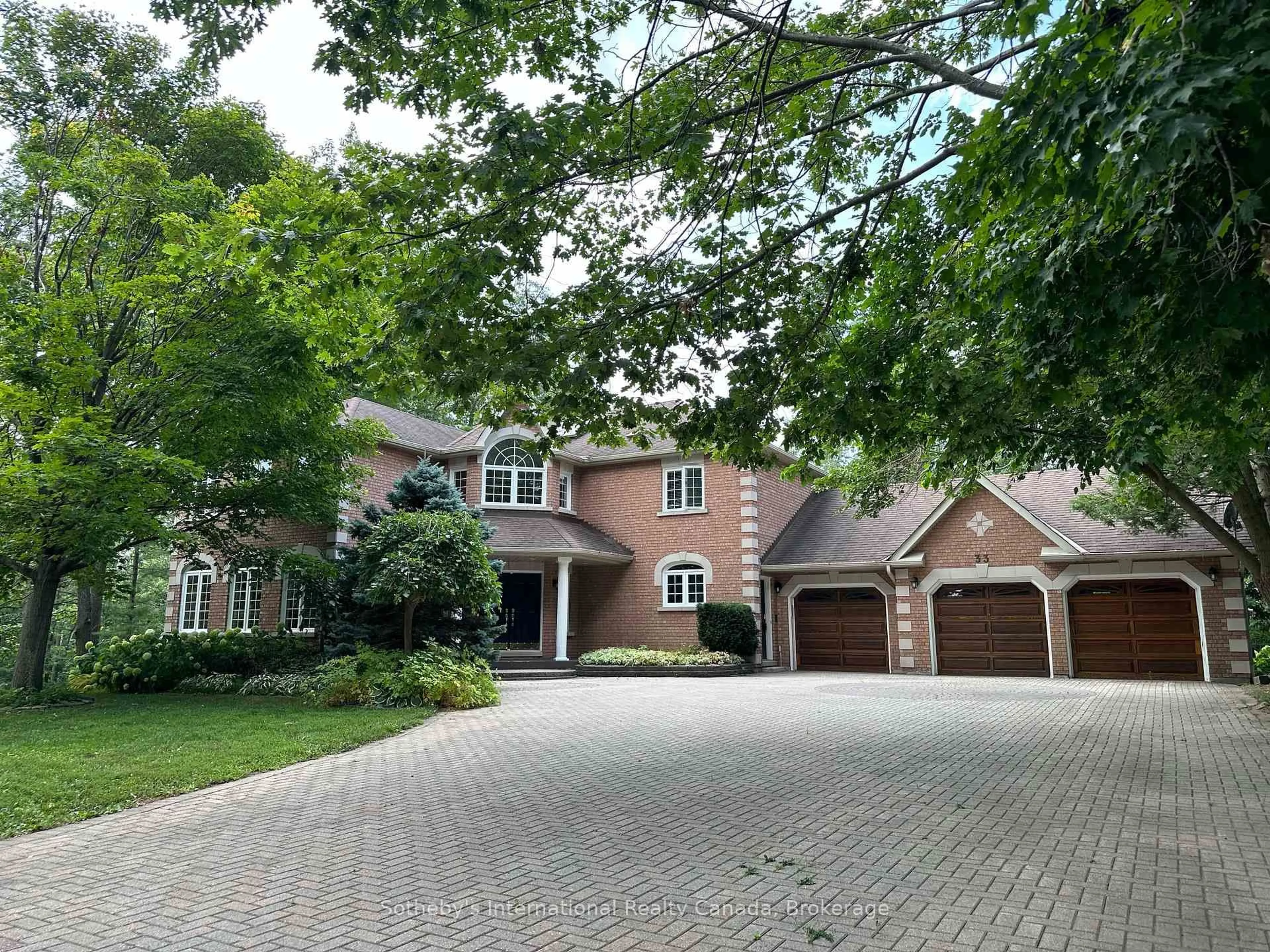 Home with brick exterior material, street for 33 Edgecombe Terr, Springwater Ontario L9X 0S2