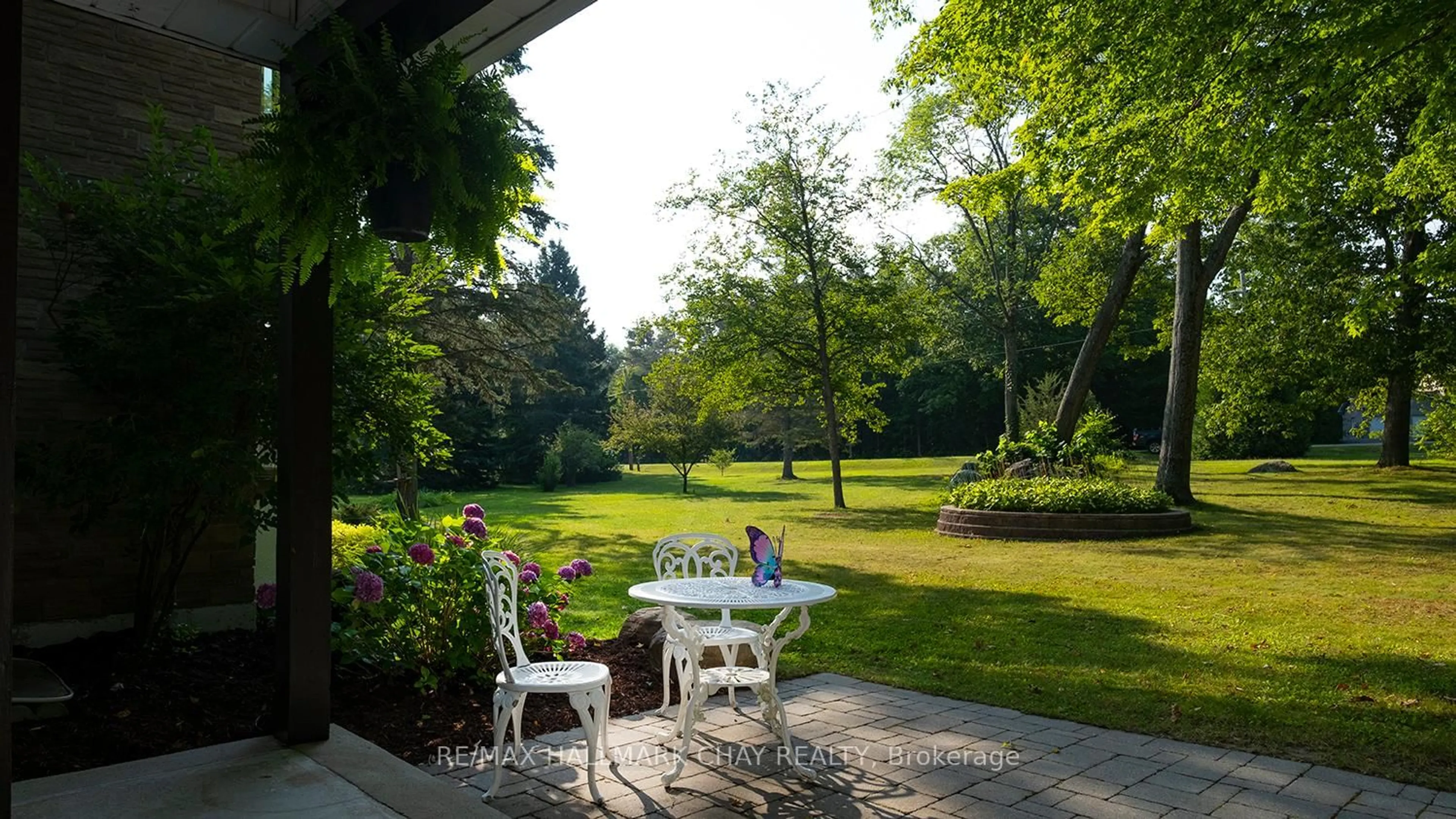 Patio, unknown for 4088 Nielsen Rd, Tay Ontario L0K 2C0