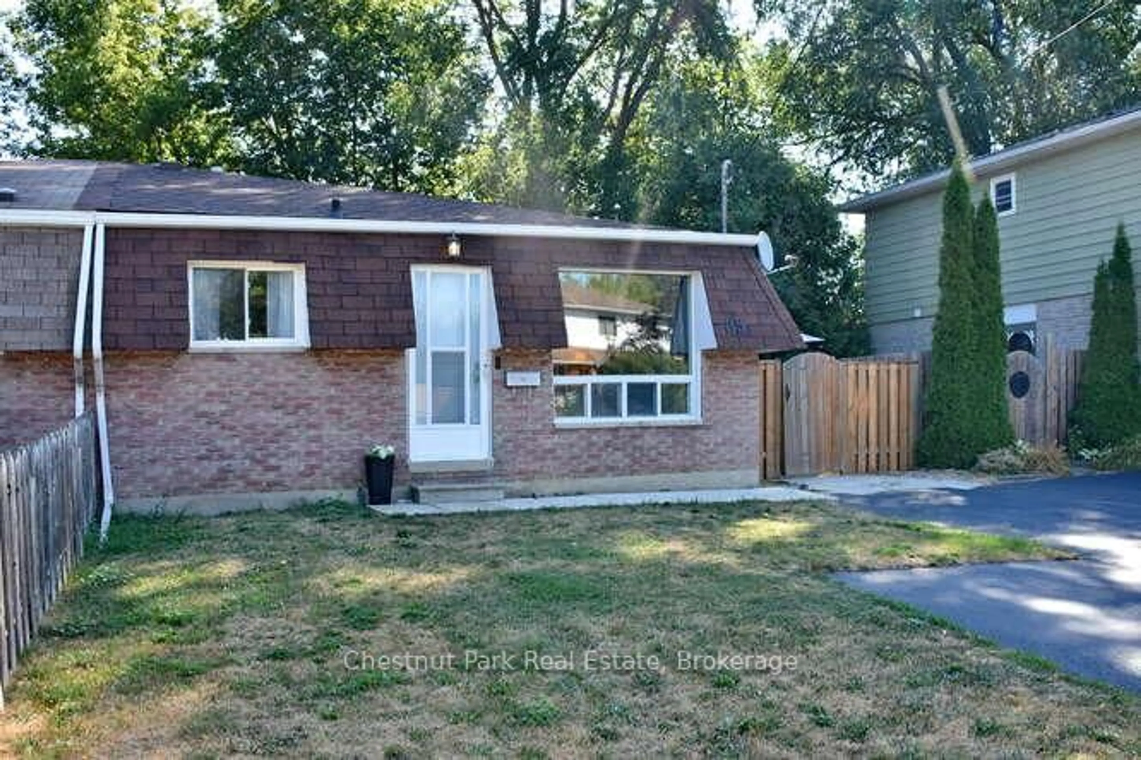 Home with brick exterior material, street for 83 Katherine St, Collingwood Ontario L9Y 3R3