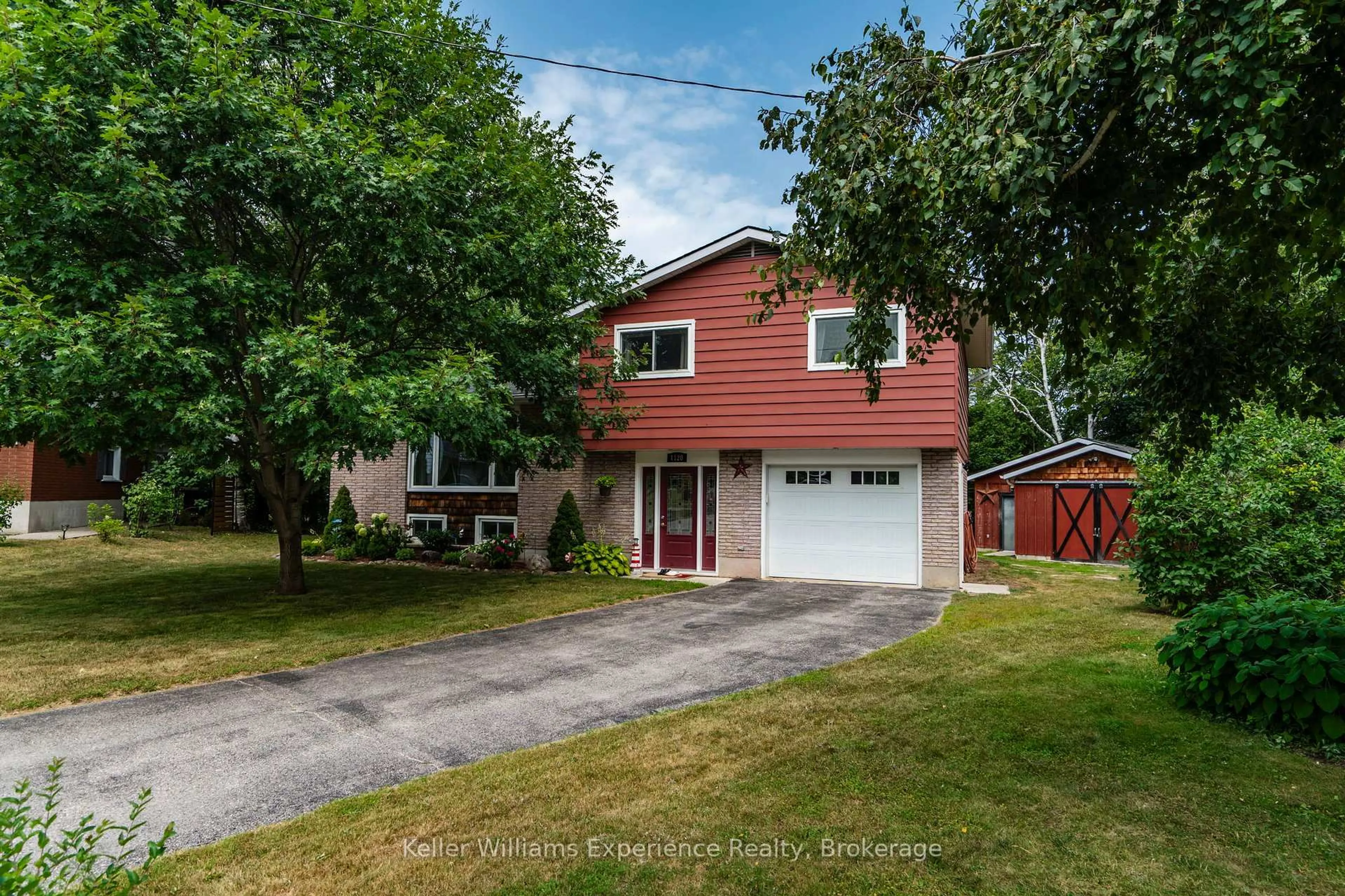 Unknown for 1128 Edgar Crt, Midland Ontario L4R 5J1