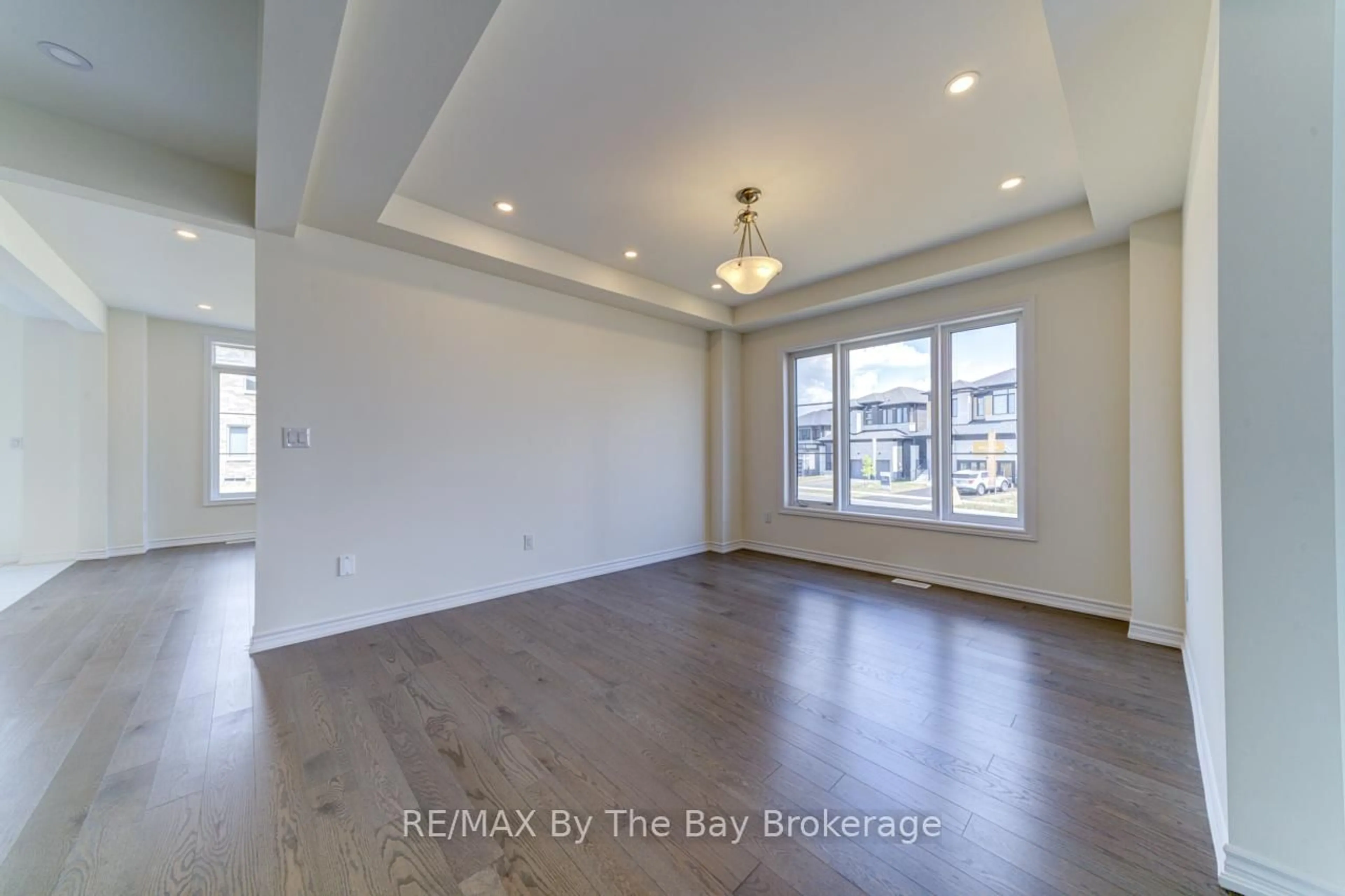 A pic of a room for 19 Sun Valley Ave, Wasaga Beach Ontario L9Z 0N6
