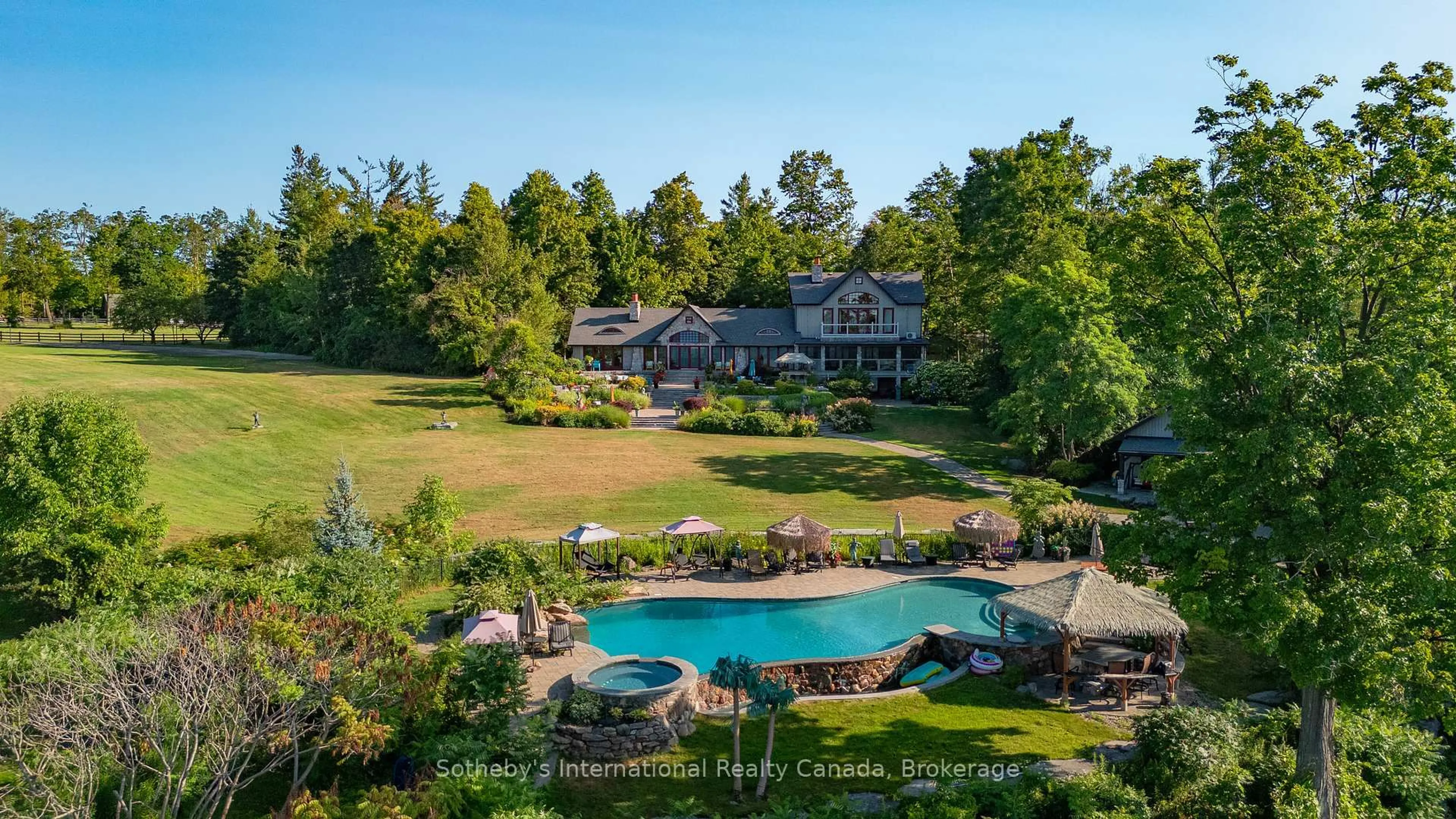 A pic from outside/outdoor area/front of a property/back of a property/a pic from drone, water/lake/river/ocean view for 2533 Ridge Rd, Oro-Medonte Ontario L0L 2L0