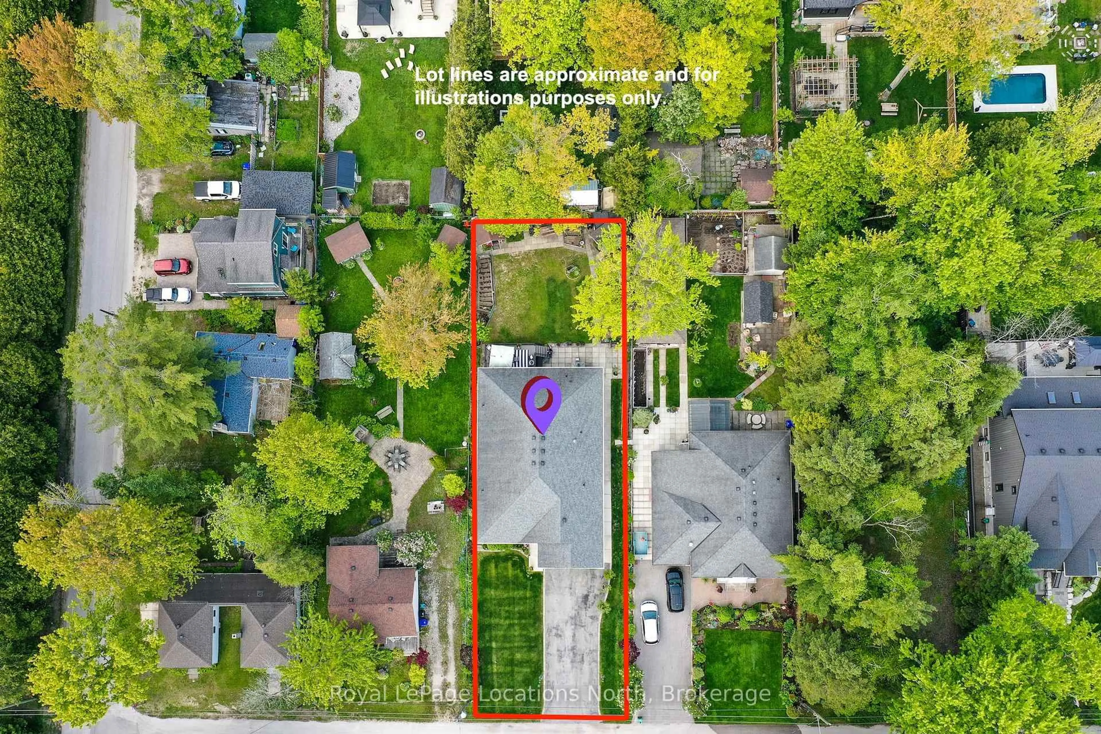 A pic from outside/outdoor area/front of a property/back of a property/a pic from drone, street for 55 34th St, Wasaga Beach Ontario L9Z 2C2