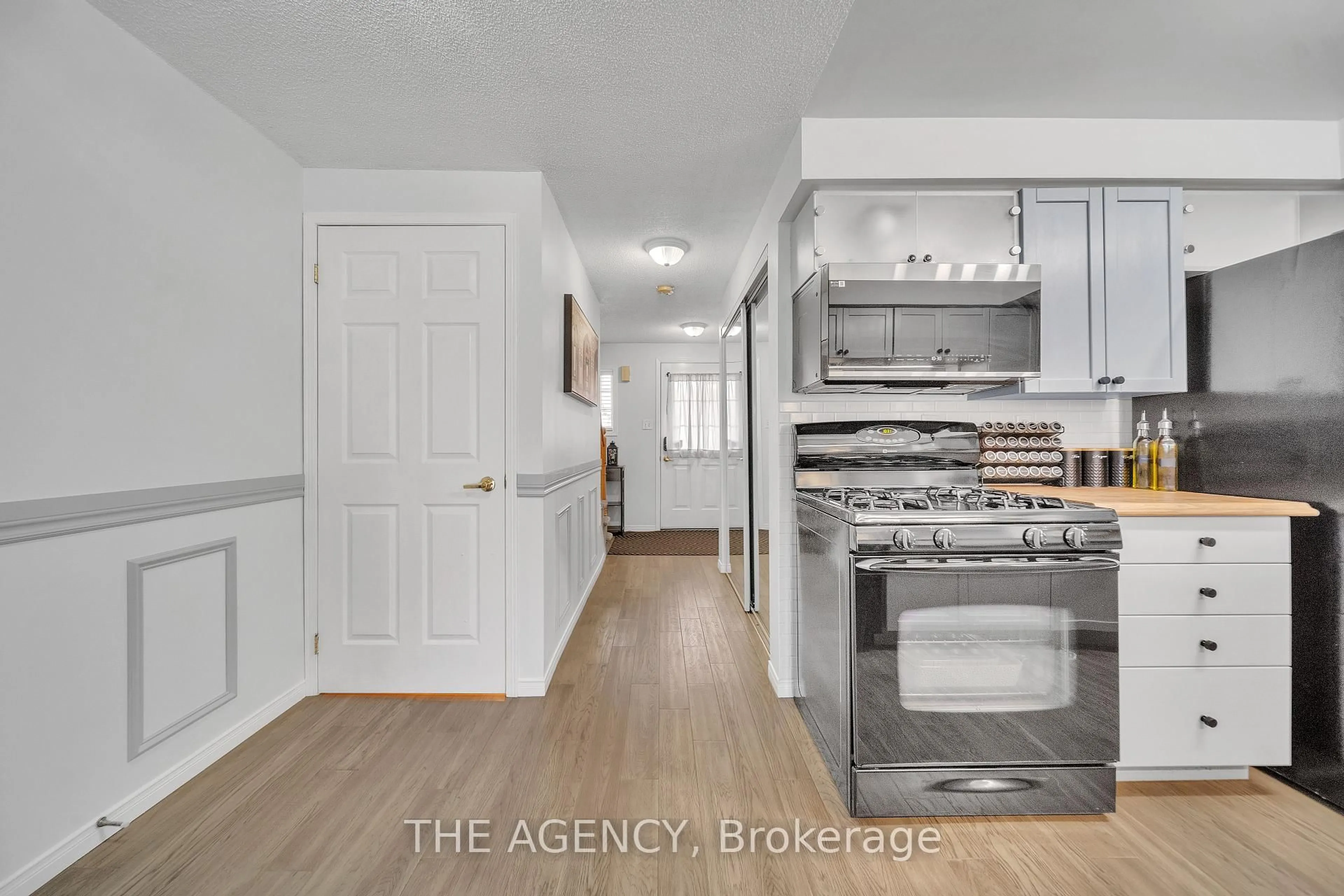 Unknown for 56 Quinlan Rd, Barrie Ontario L4M 7B1
