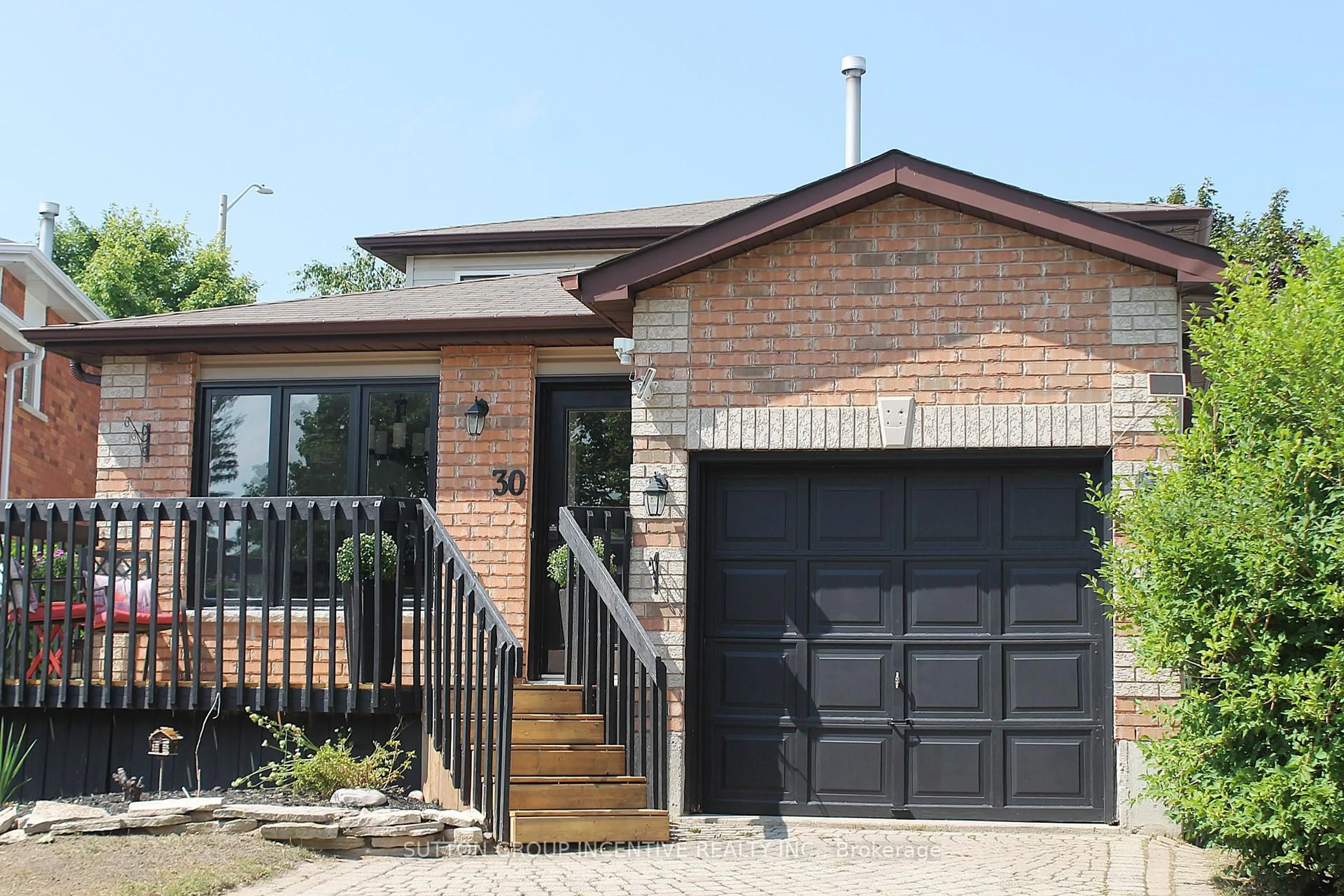Home with brick exterior material, street for 30 Assiniboine Dr, Barrie Ontario L4N 8G4