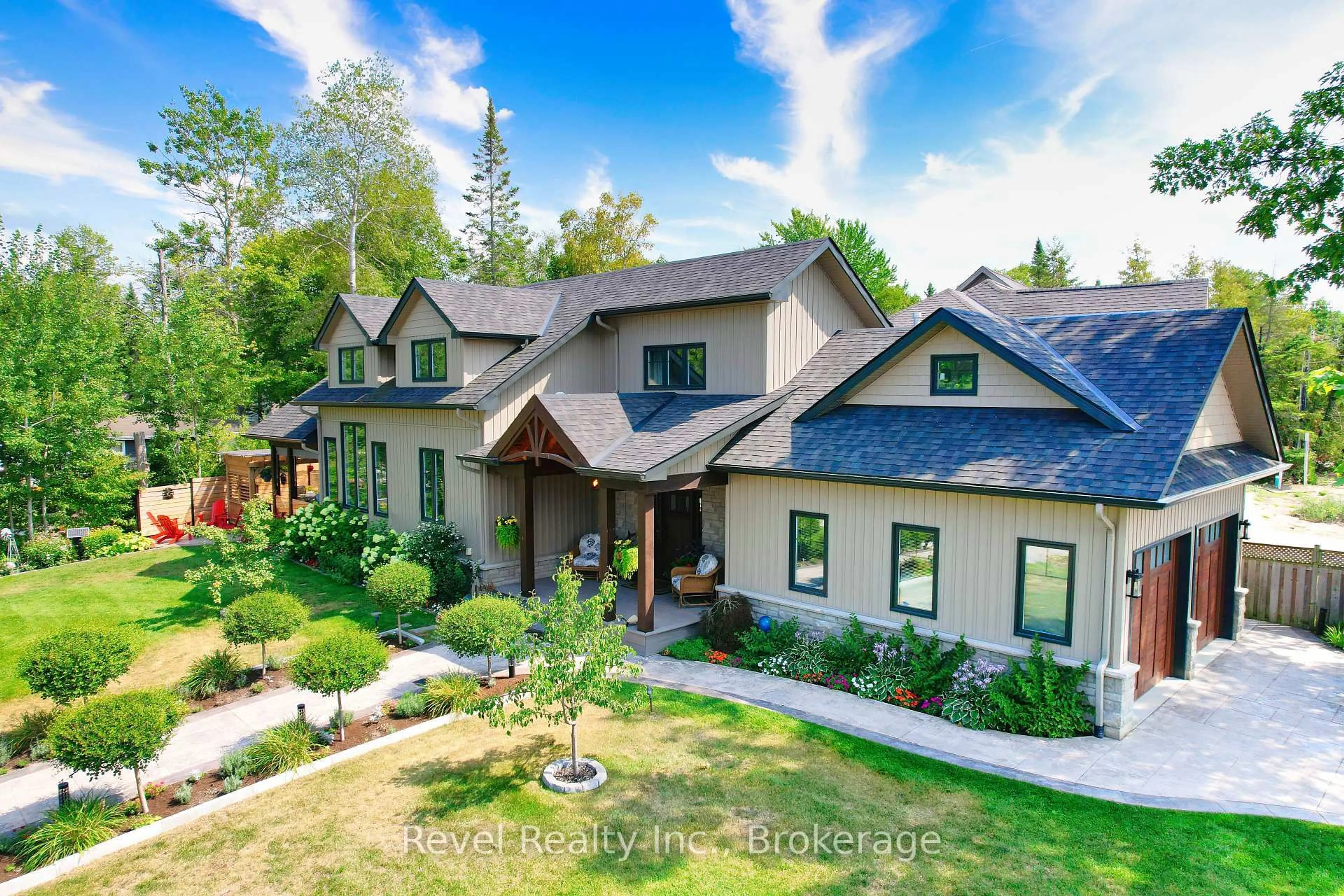 A pic from outside/outdoor area/front of a property/back of a property/a pic from drone, mountain view for 2165 Shore Lane, Wasaga Beach Ontario L9Z 2X7