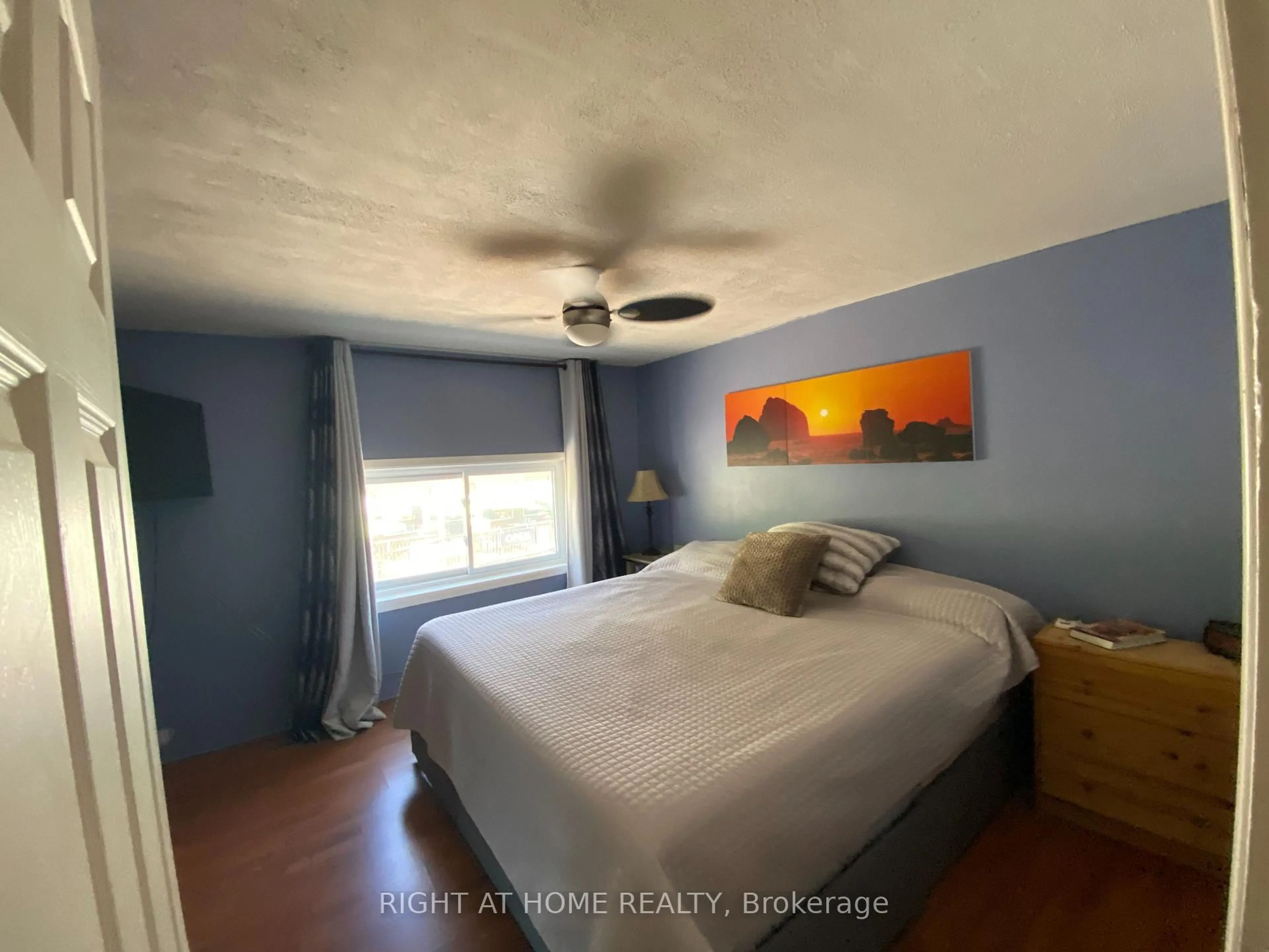 A pic of a room for 1725 Earl Haid Ave, Severn Ontario L0K 1E0