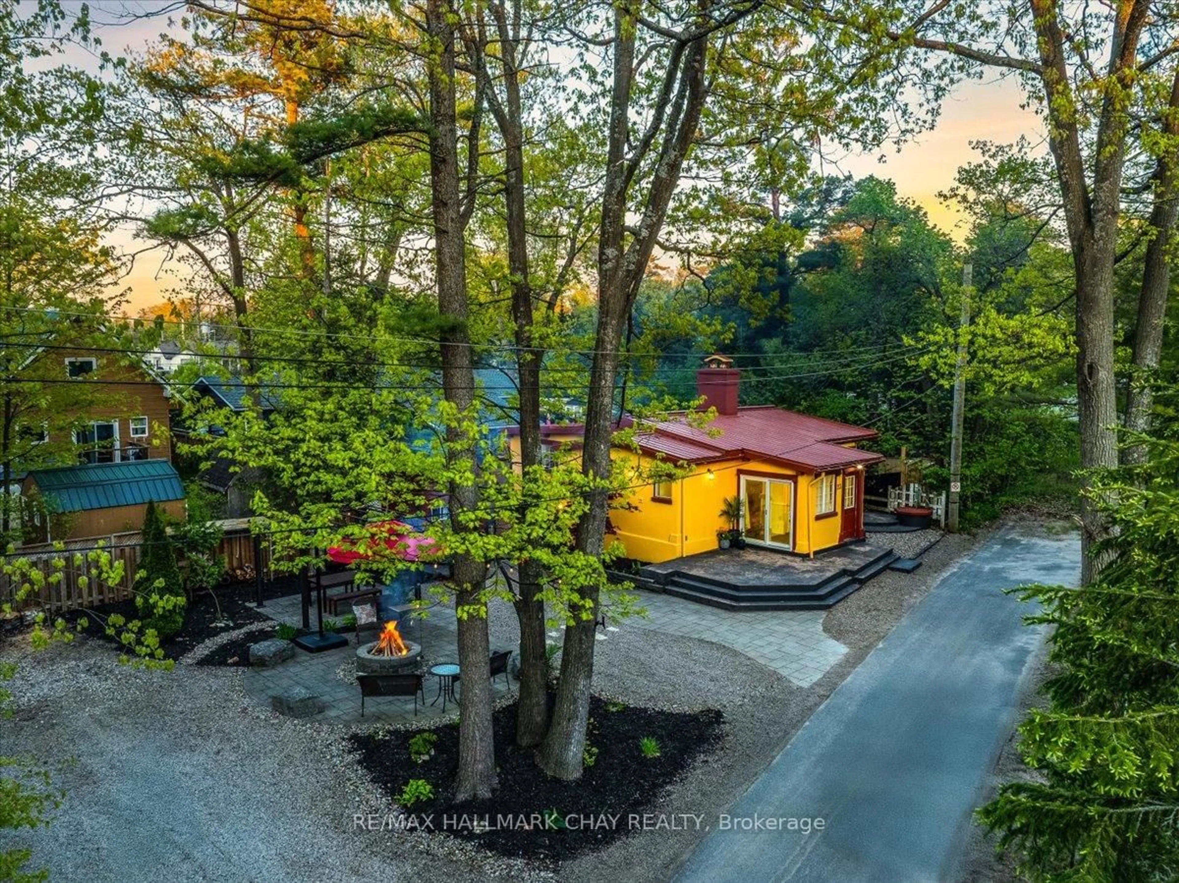 A pic from outside/outdoor area/front of a property/back of a property/a pic from drone, forest/trees view for 23 Pops Lane, Wasaga Beach Ontario L9Z 2X7