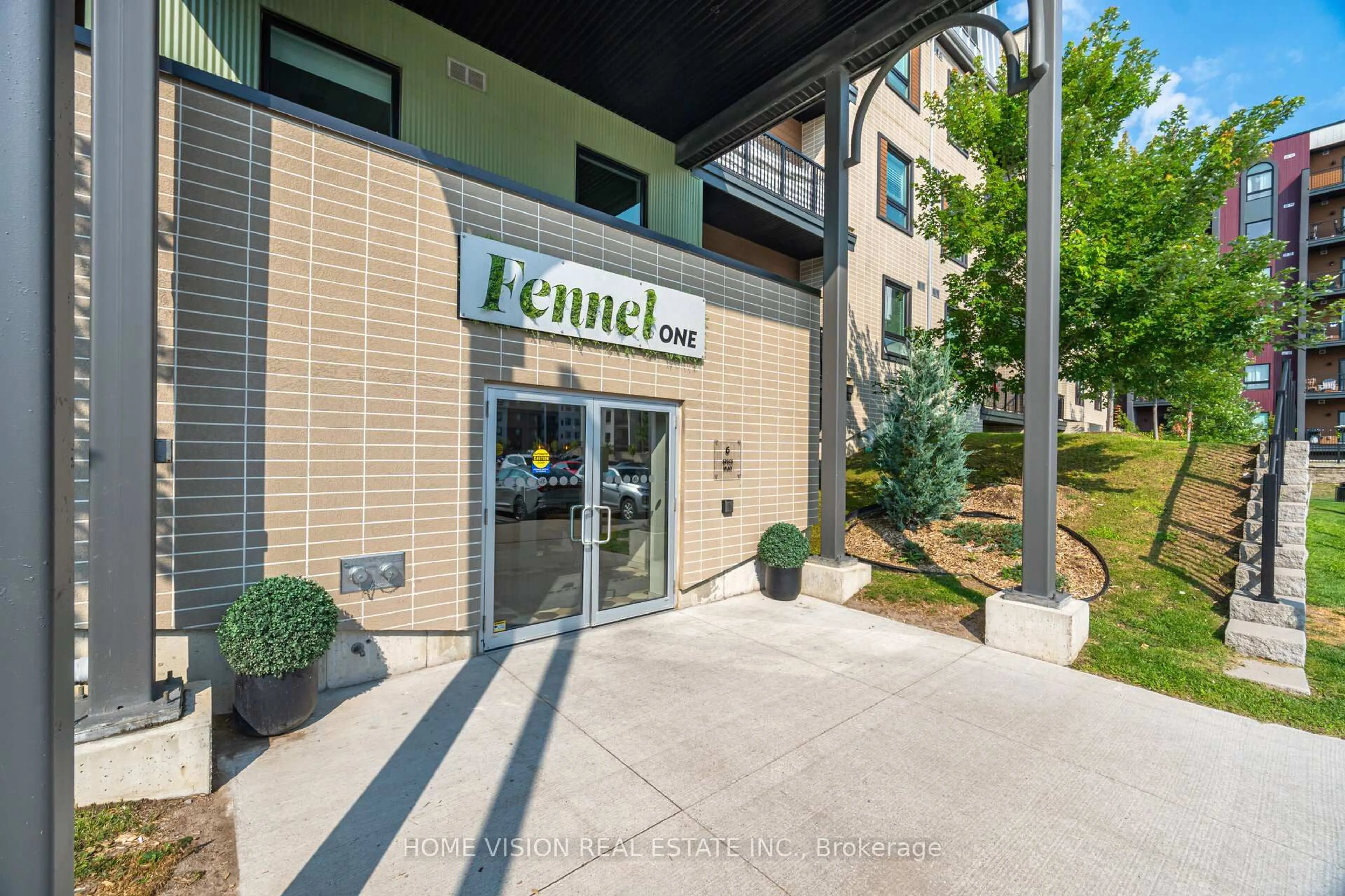 Unknown for 6 Spice Way #311, Barrie Ontario L9J 0J9