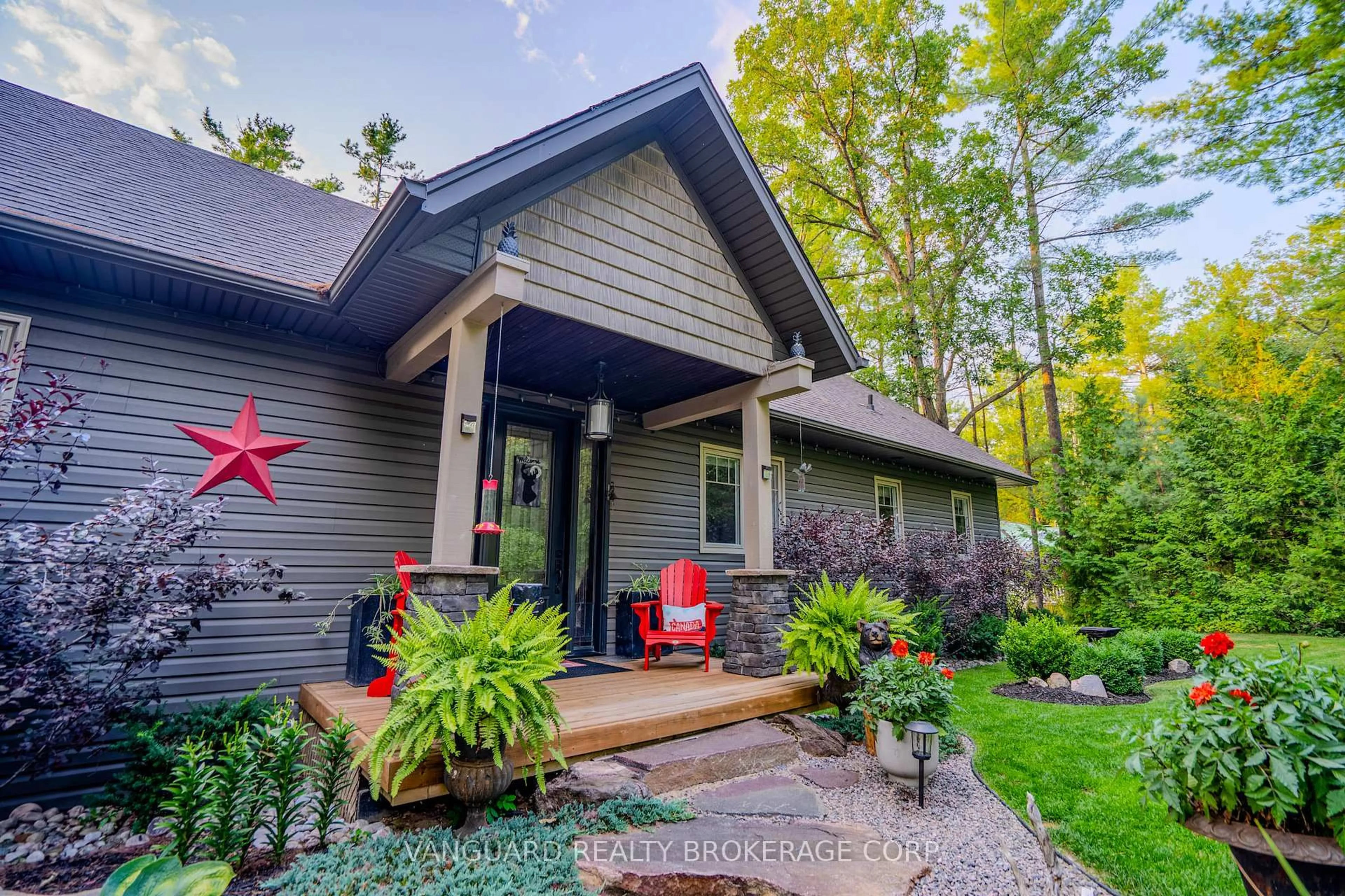 Home with vinyl exterior material, unknown for 7764 Riverleigh Dr, Ramara Ontario L0K 2B0