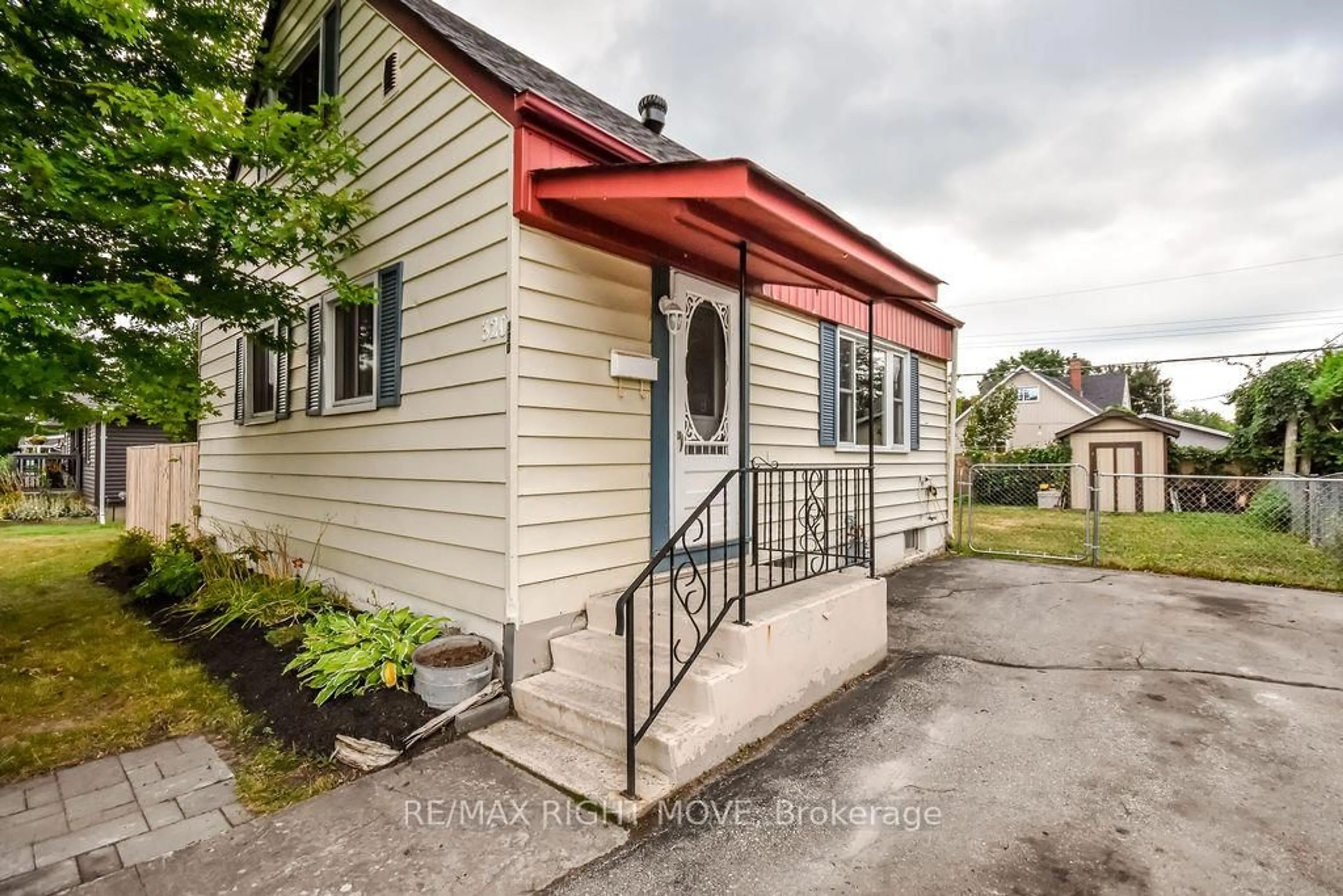 Unknown for 320 HILDA St, Orillia Ontario L3V 1J3