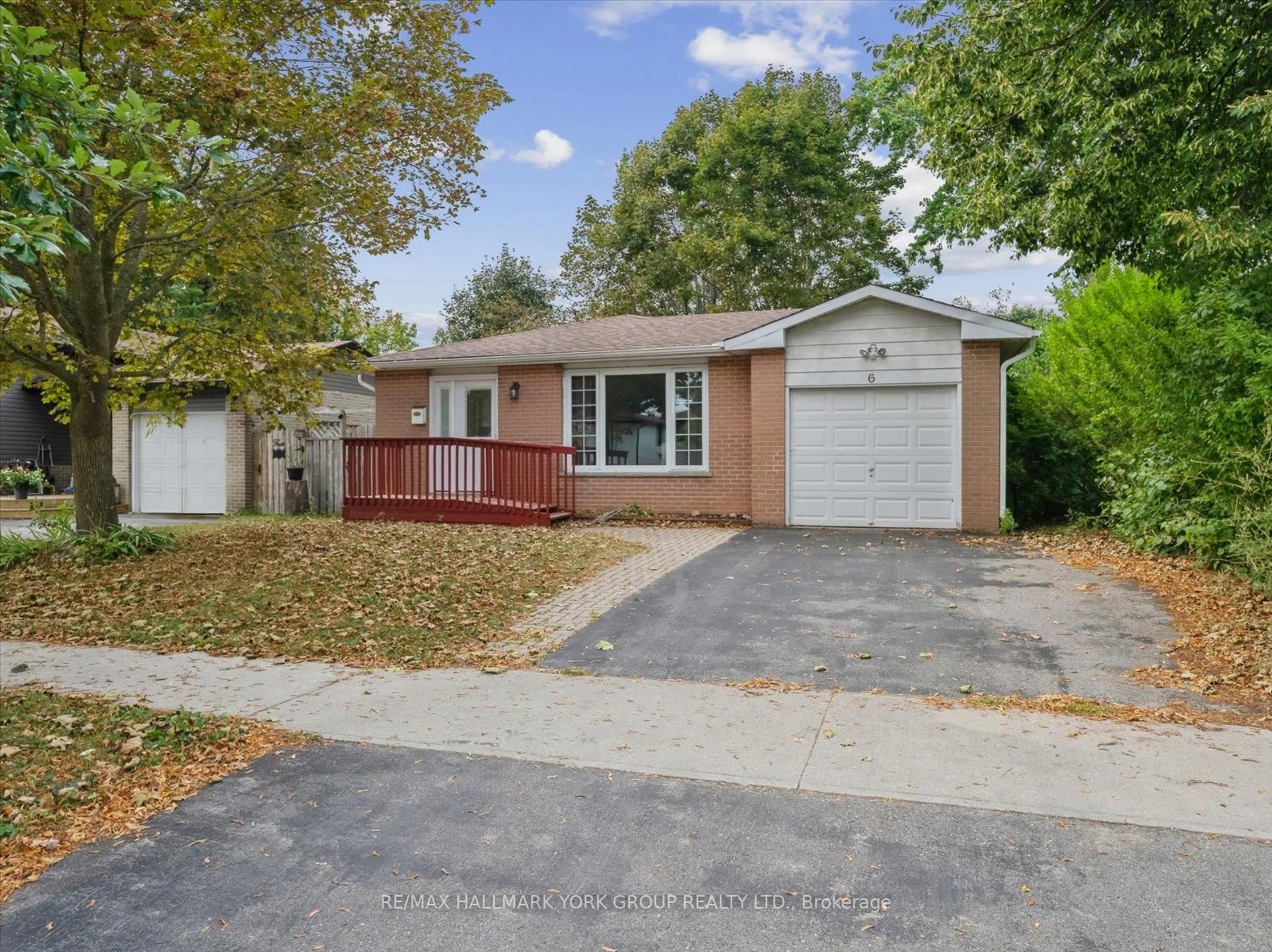 Unknown for 6 Glenecho Dr, Barrie Ontario L4M 4J3