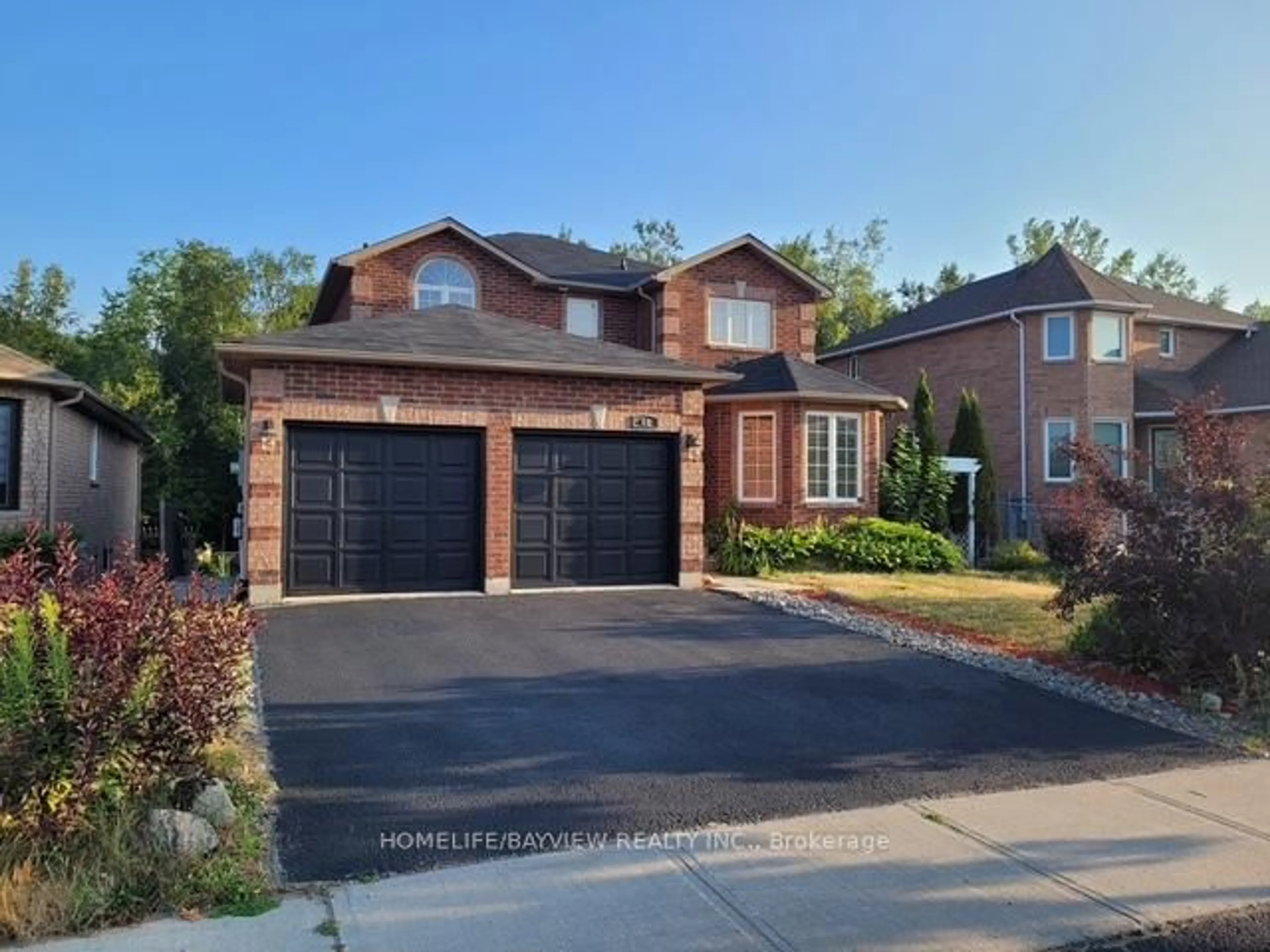 Home with brick exterior material, street for 44 THICKETWOOD Ave, Barrie Ontario L4N 5Y4