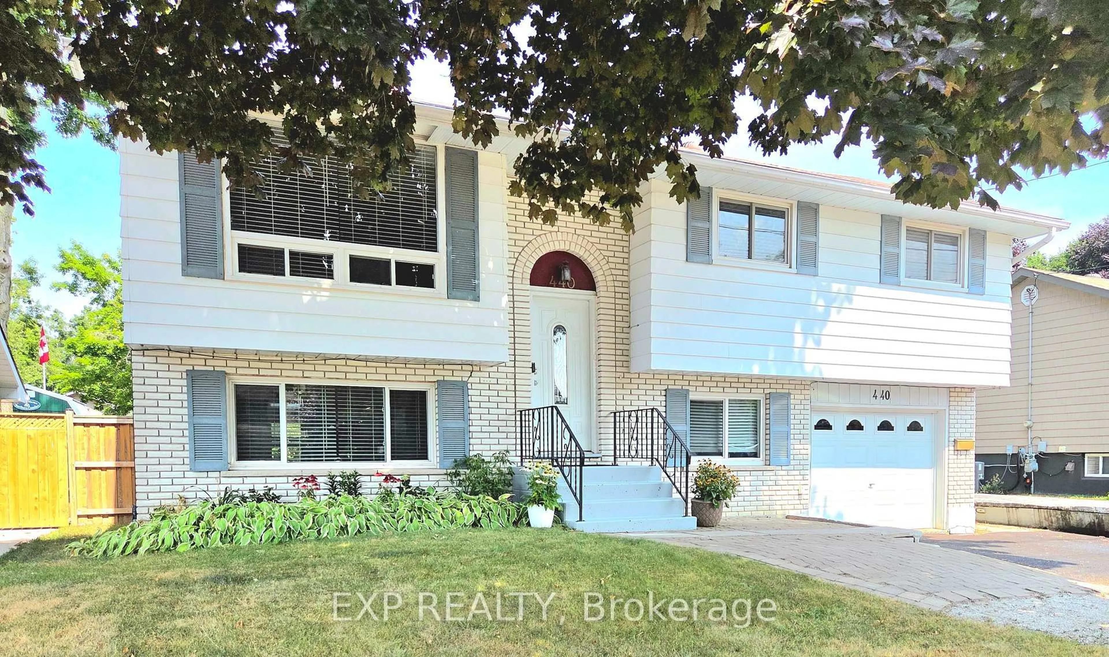 Unknown for 440 Barrie Rd, Orillia Ontario L3V 6L9