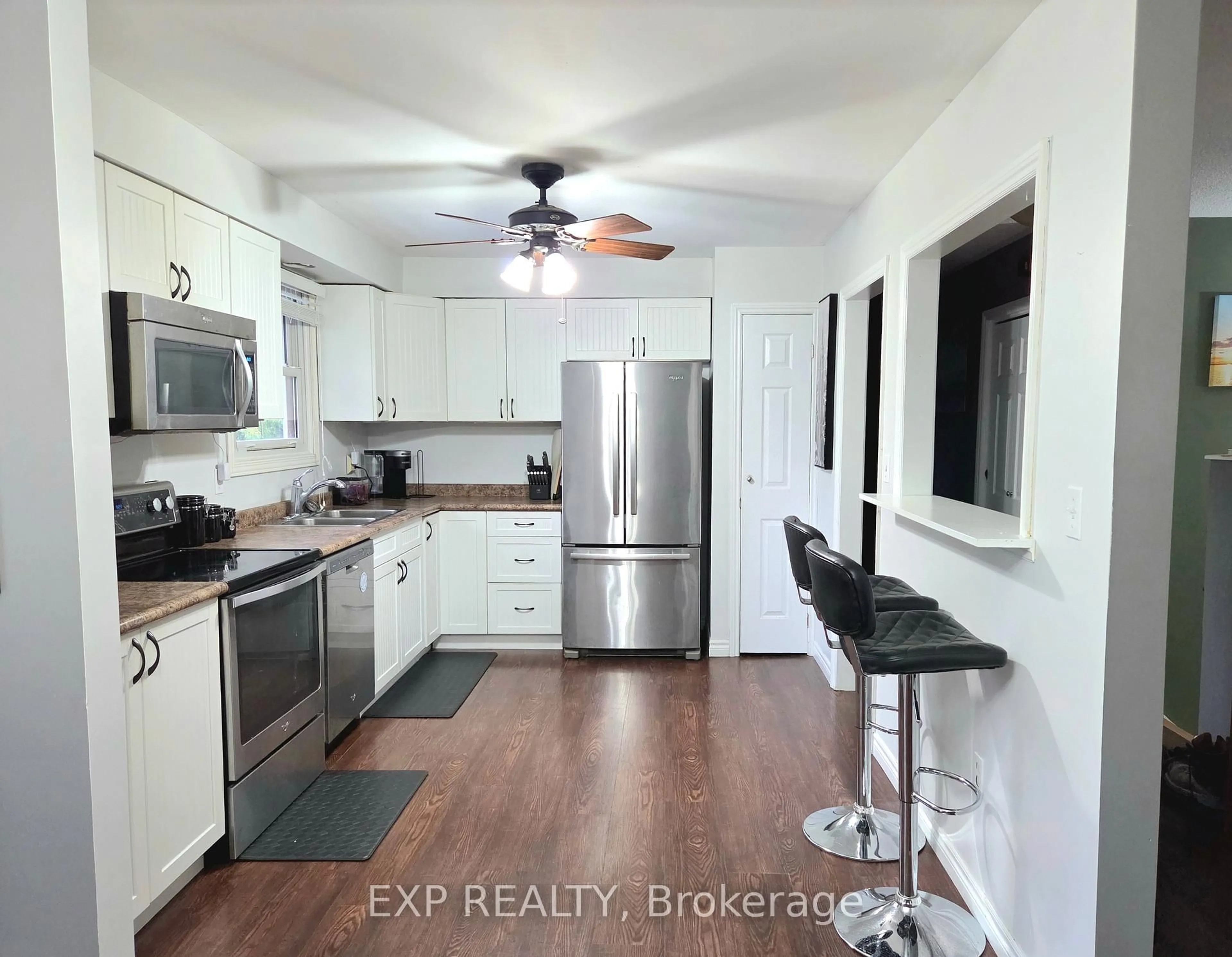 Open concept kitchen, unknown for 440 Barrie Rd, Orillia Ontario L3V 6L9