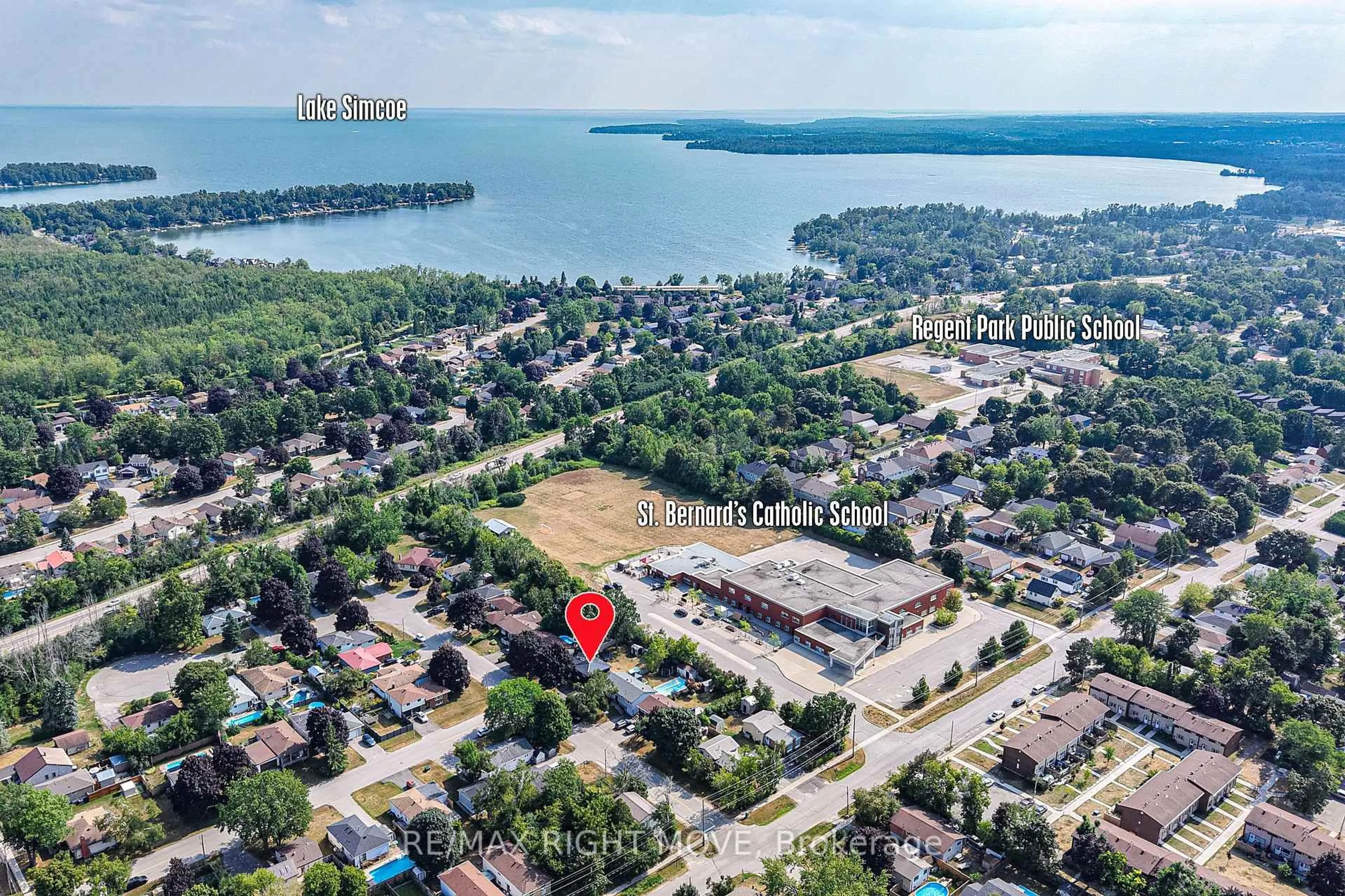 A pic from outside/outdoor area/front of a property/back of a property/a pic from drone, water/lake/river/ocean view for 425 Raymond Ave, Orillia Ontario L3V 6V2
