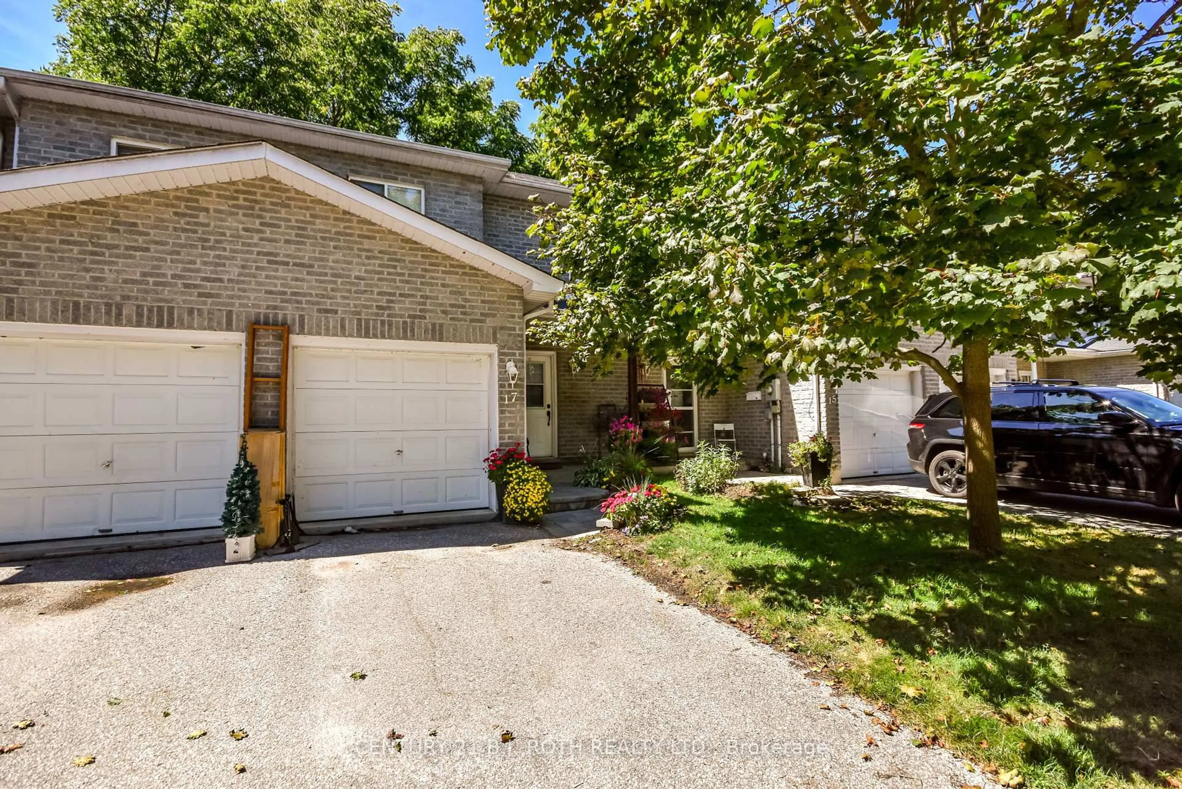 Unknown for 17 Vivian Lane, Orillia Ontario L3V 7Z9
