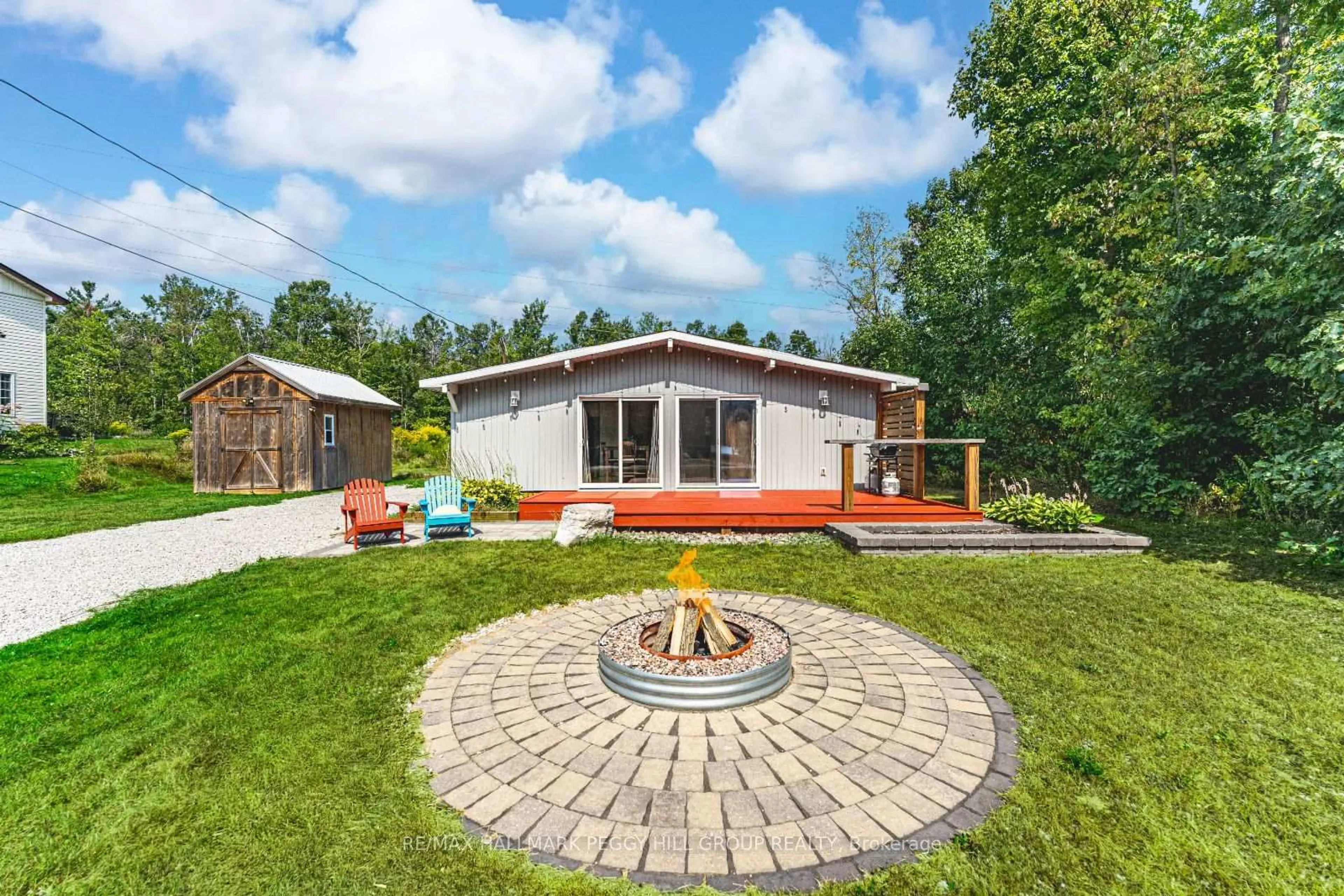 Patio, unknown for 3304 Lake St George Blvd, Severn Ontario L0K 2B0