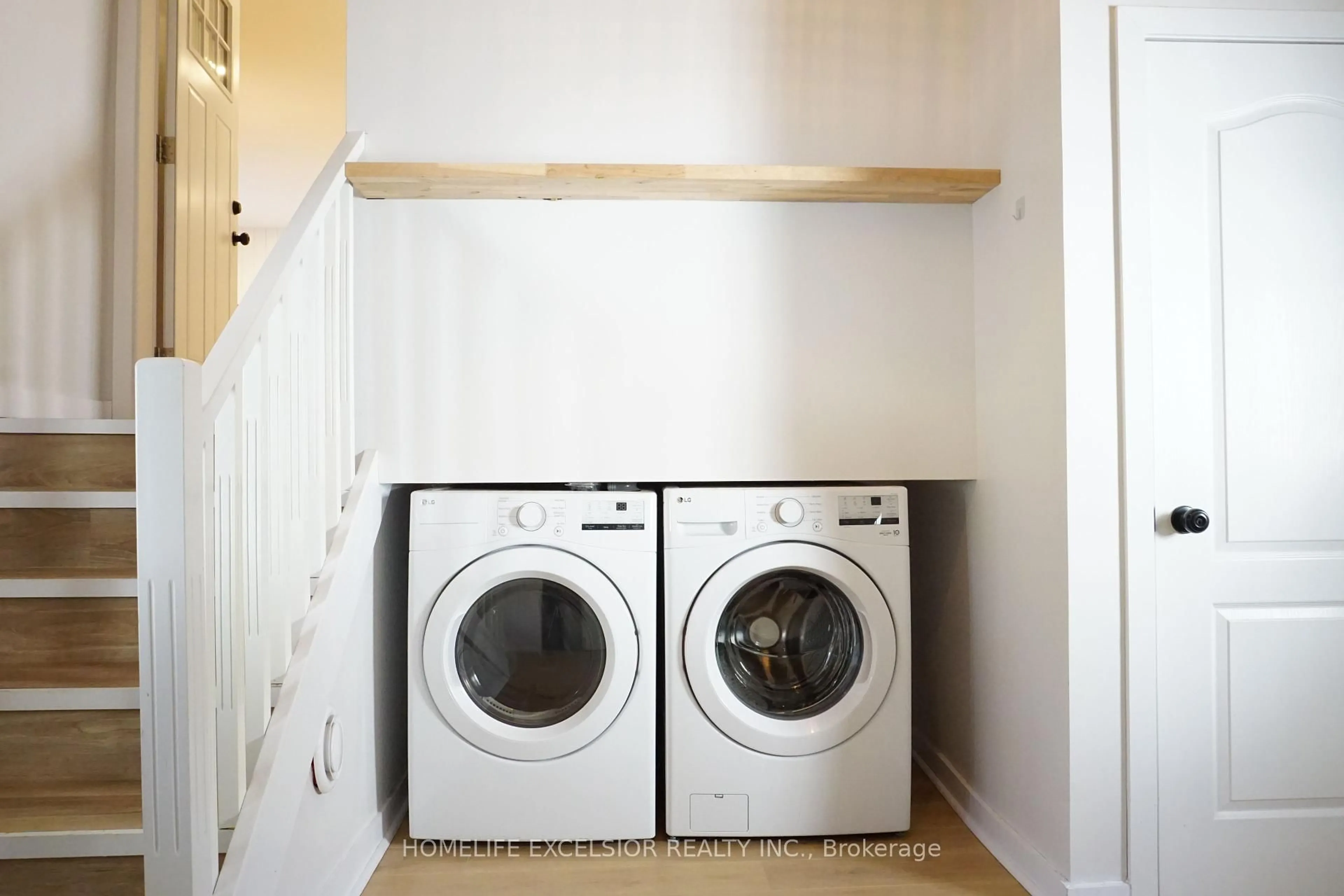 Laundry room for 2866 Concession B Rd, Ramara Ontario L0K 1B0