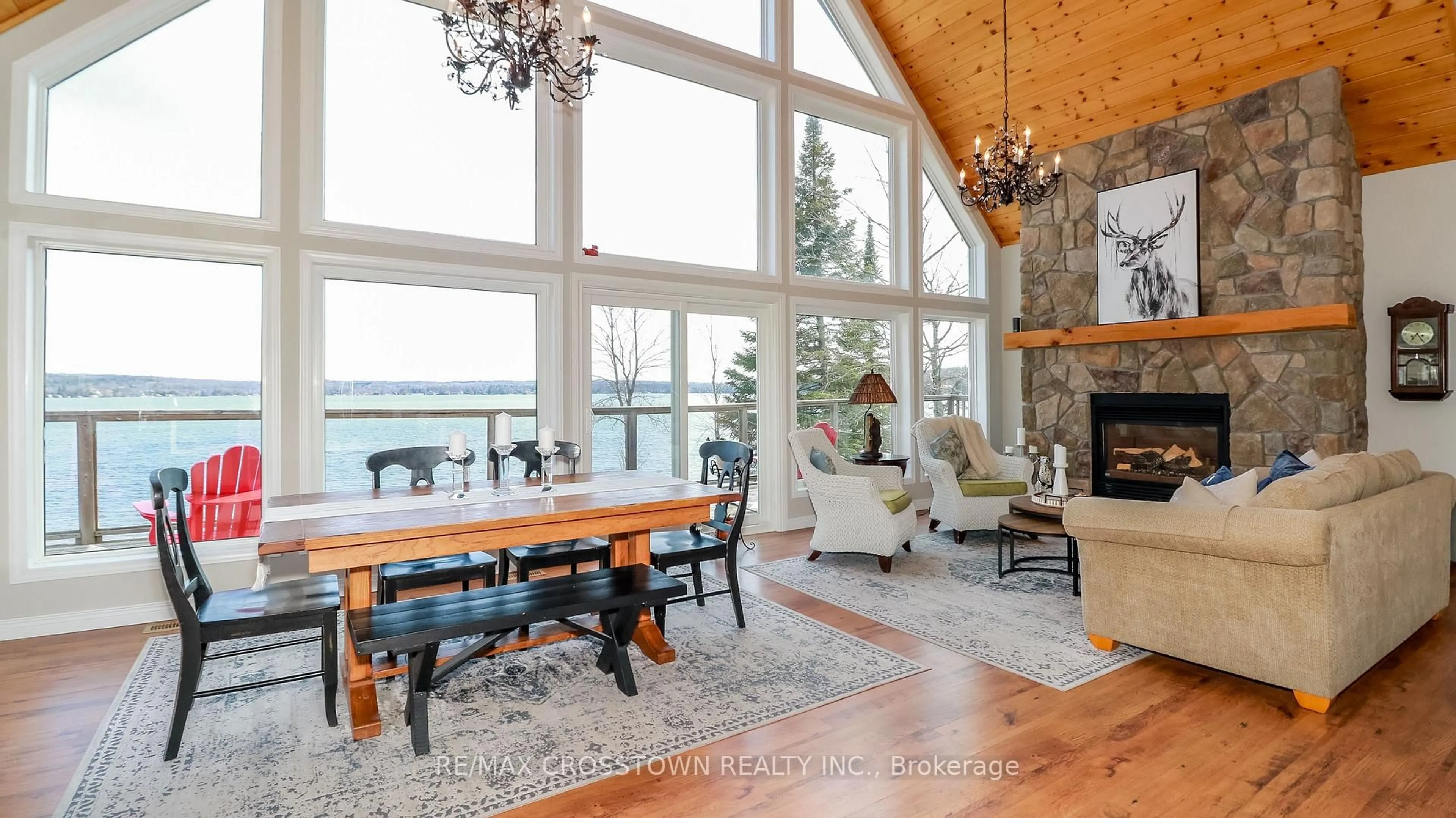 Dining room, wood/laminate floor for 3093 Sandy Bend, Springwater Ontario L0L 1P0