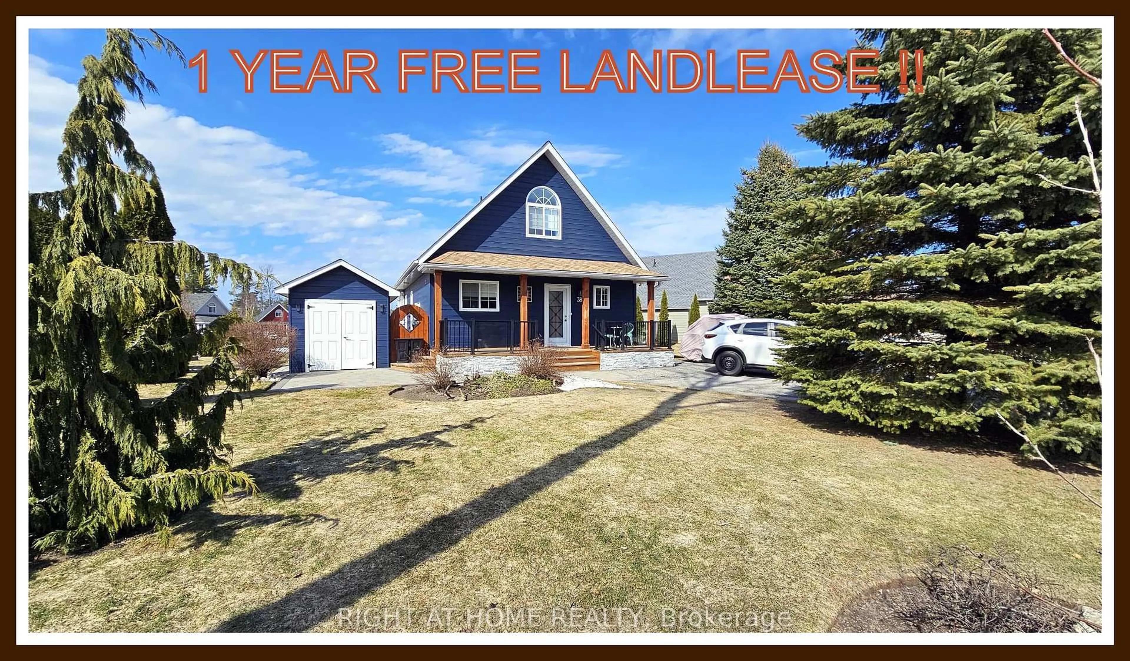 A pic from outside/outdoor area/front of a property/back of a property/a pic from drone, street for 38 MADAWASKA Tr, Wasaga Beach Ontario L9Z 1X7
