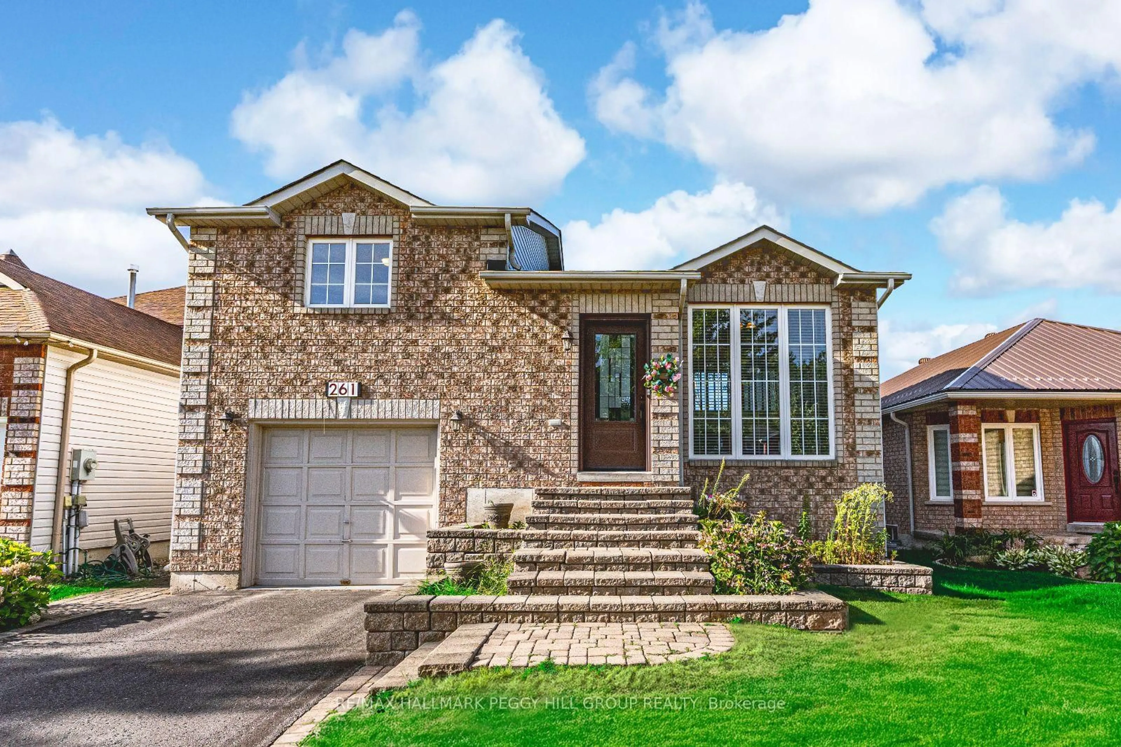 Home with brick exterior material, street for 261 Mapleton Ave, Barrie Ontario L4N 8T3