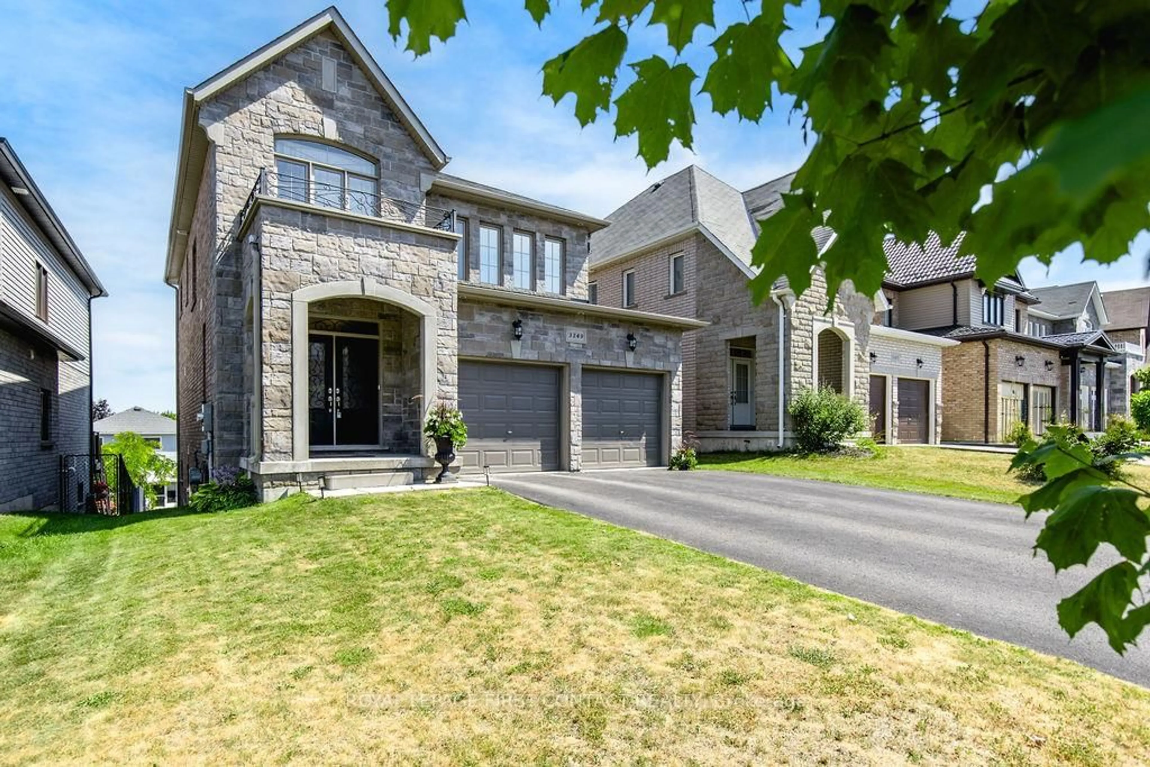 Home with brick exterior material, street for 3149 Emperor Dr, Orillia Ontario L3V 7X1