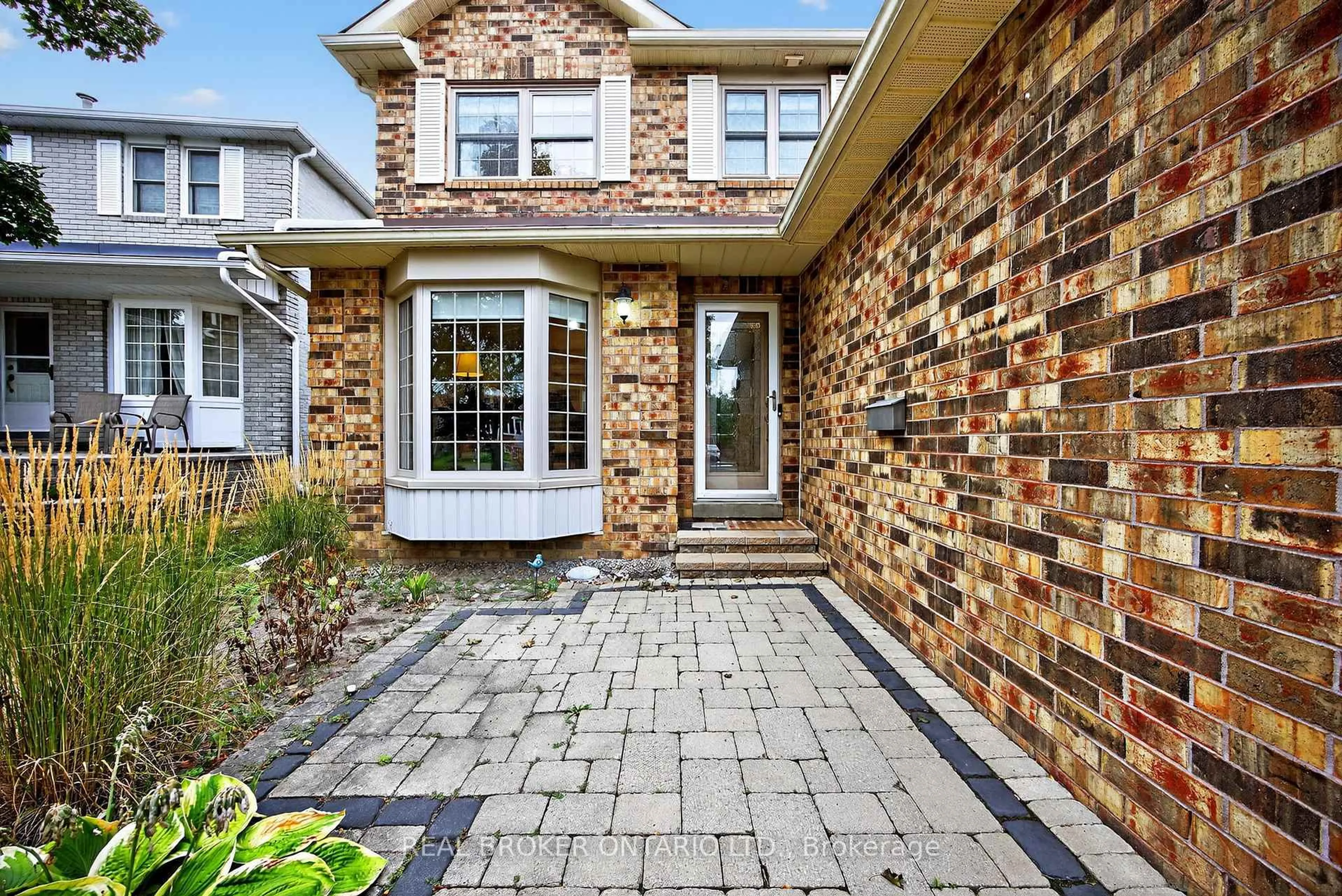 Home with brick exterior material, street for 13 BALLISTON Rd, Barrie Ontario L4N 6Z6