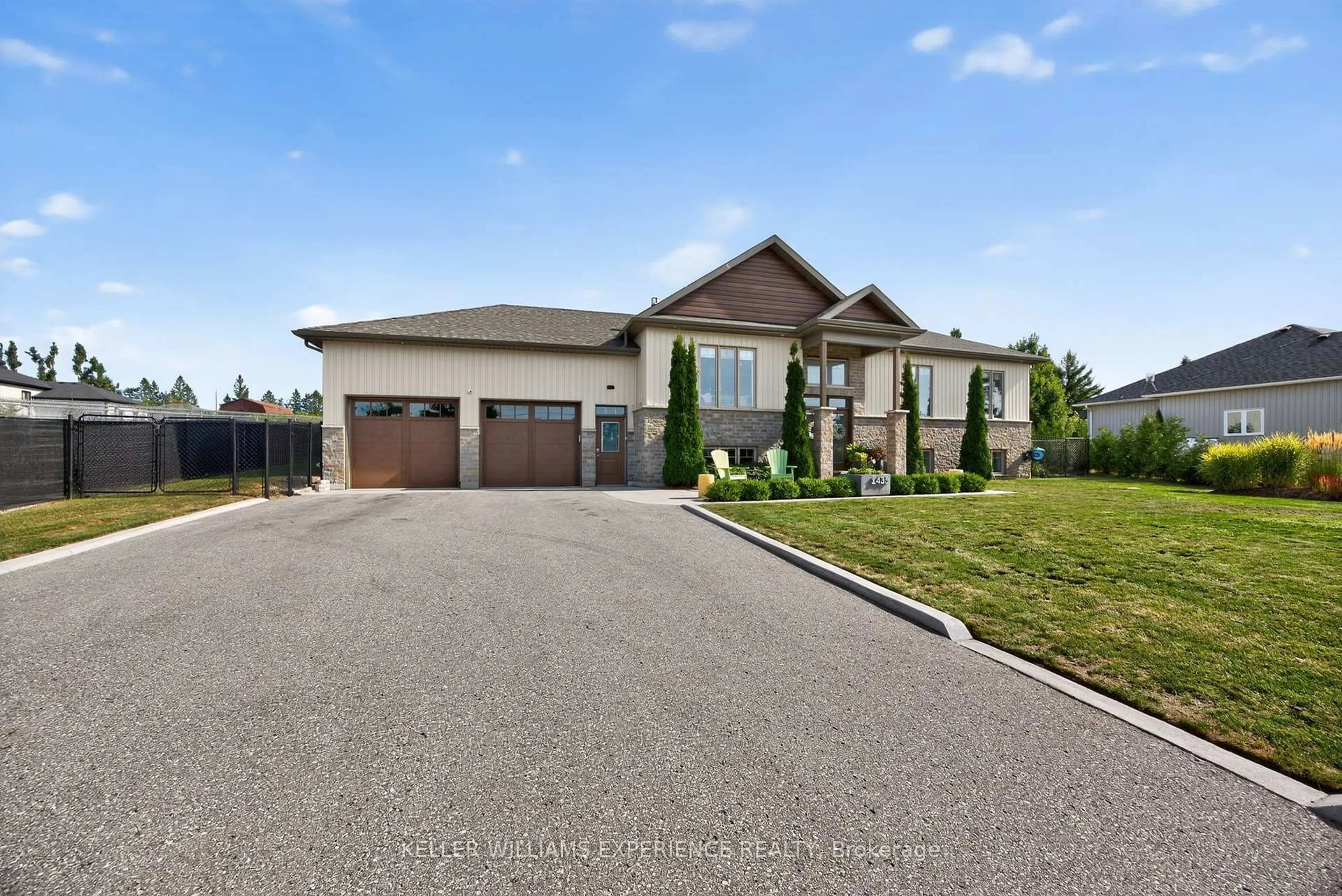 Home with brick exterior material, street for 1435 15 16th Sdrd, Oro-Medonte Ontario L0L 2E0