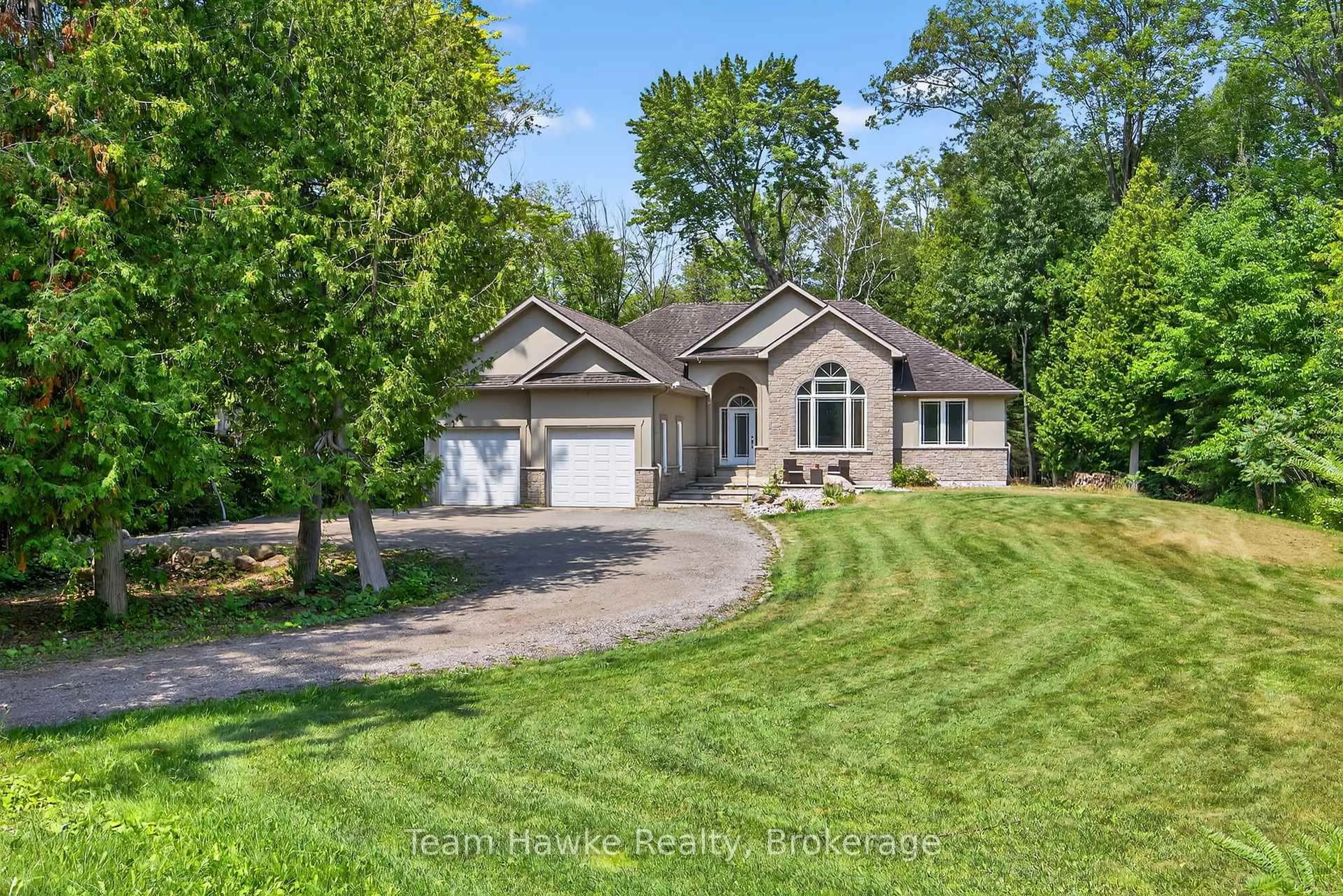 A pic from outside/outdoor area/front of a property/back of a property/a pic from drone, water/lake/river/ocean view for 103 Spruce St, Tiny Ontario L0L 1P0